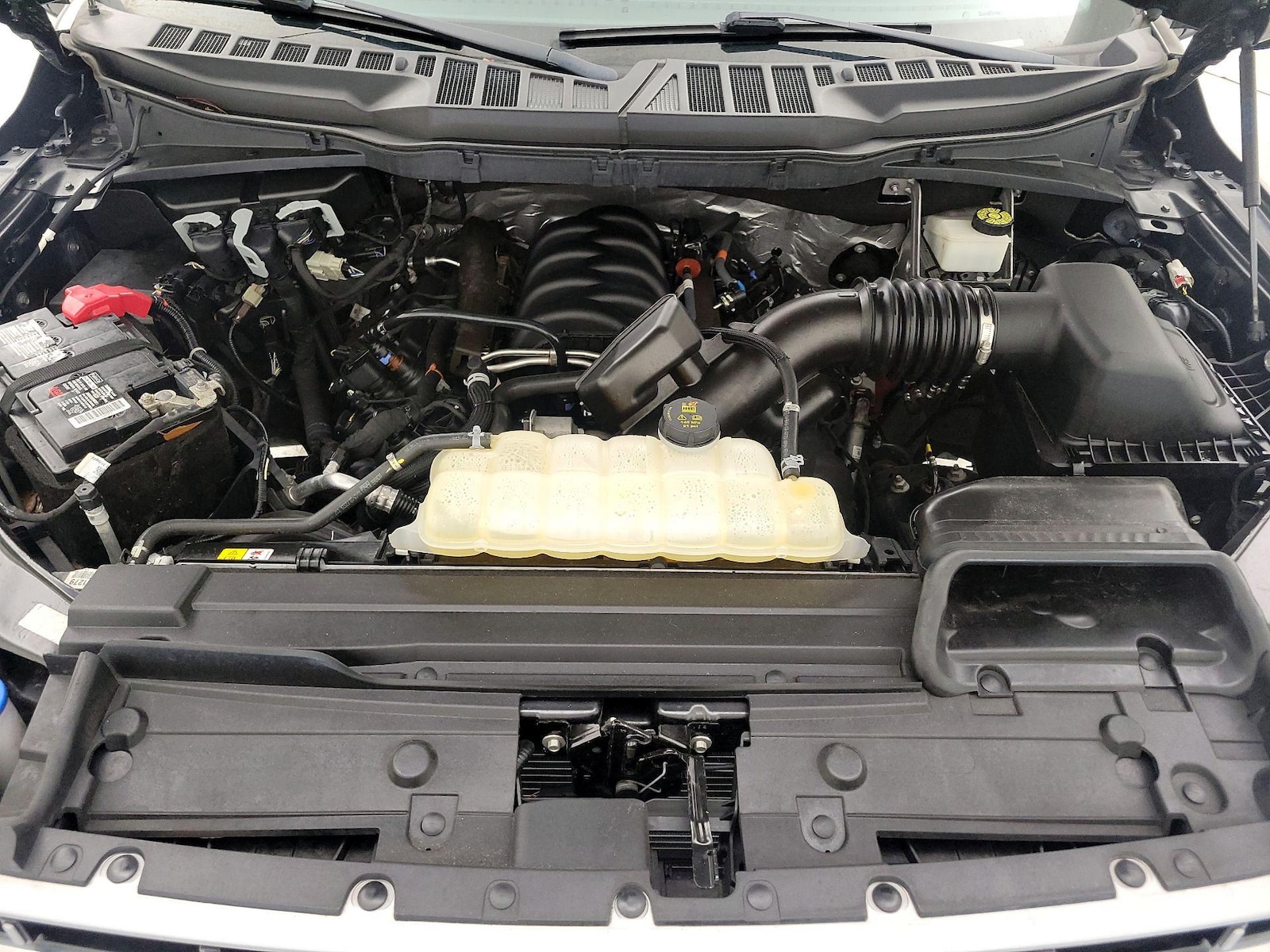 2023 Ford F-150 Lariat - Photo 22