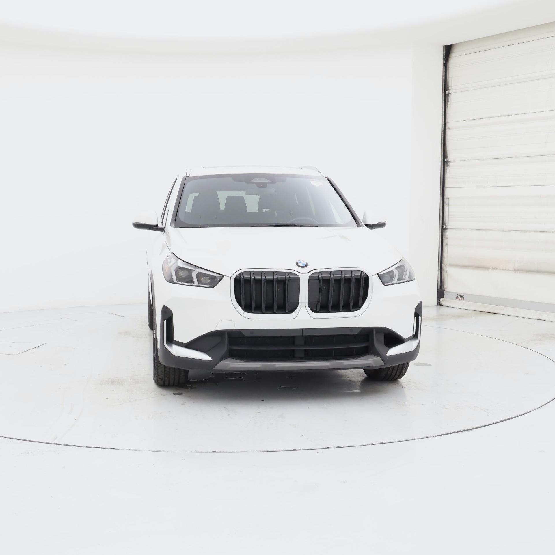 Thumbnail: 2023 BMW X1 - 5