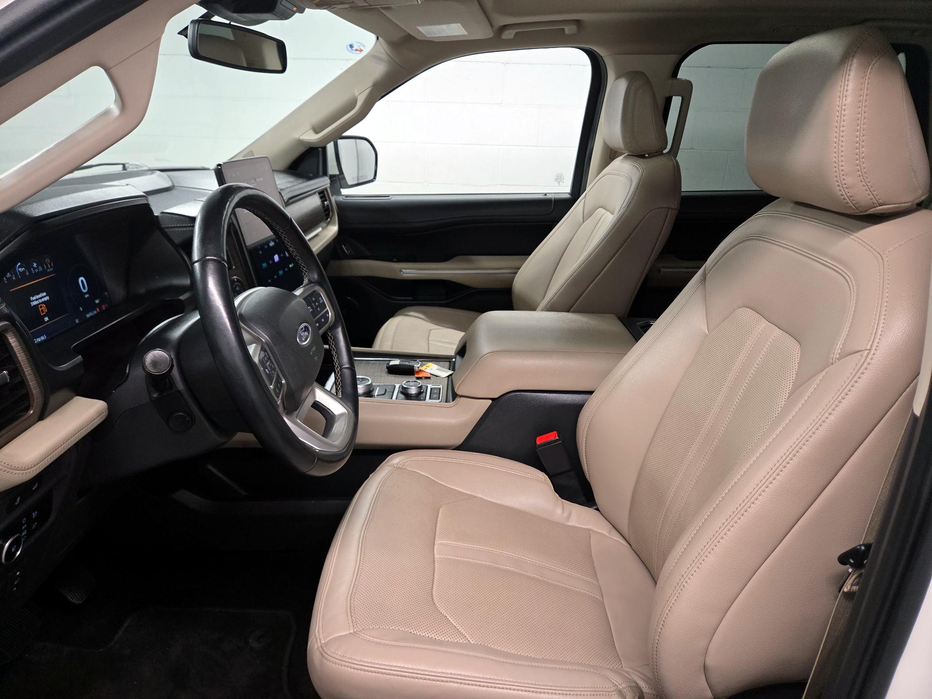 Thumbnail: 2023 Ford Expedition MAX - 11