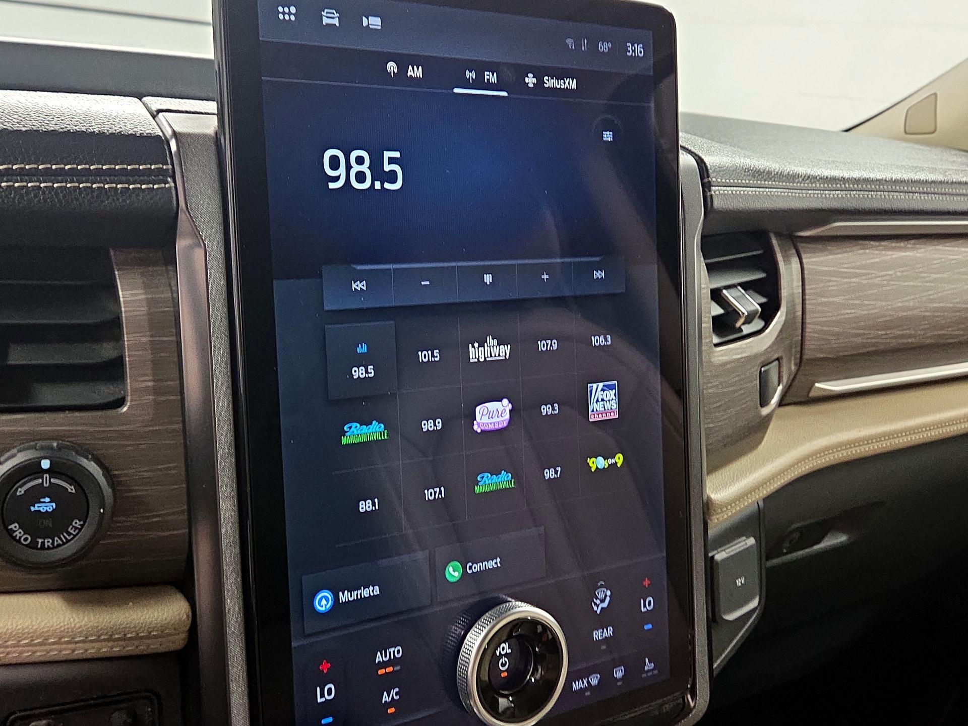Thumbnail: 2023 Ford Expedition MAX - 16