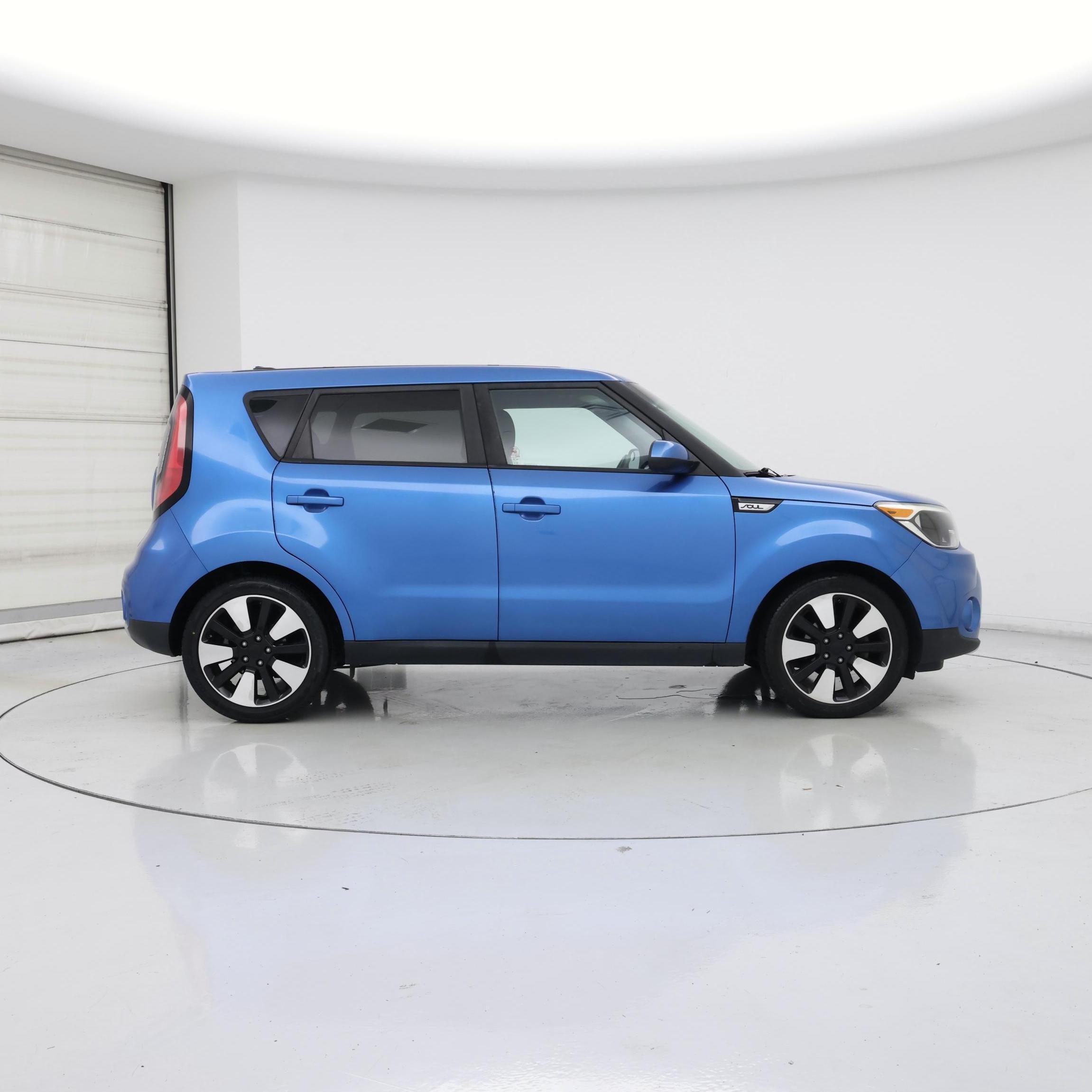 Thumbnail: 2017 Kia Soul - 7