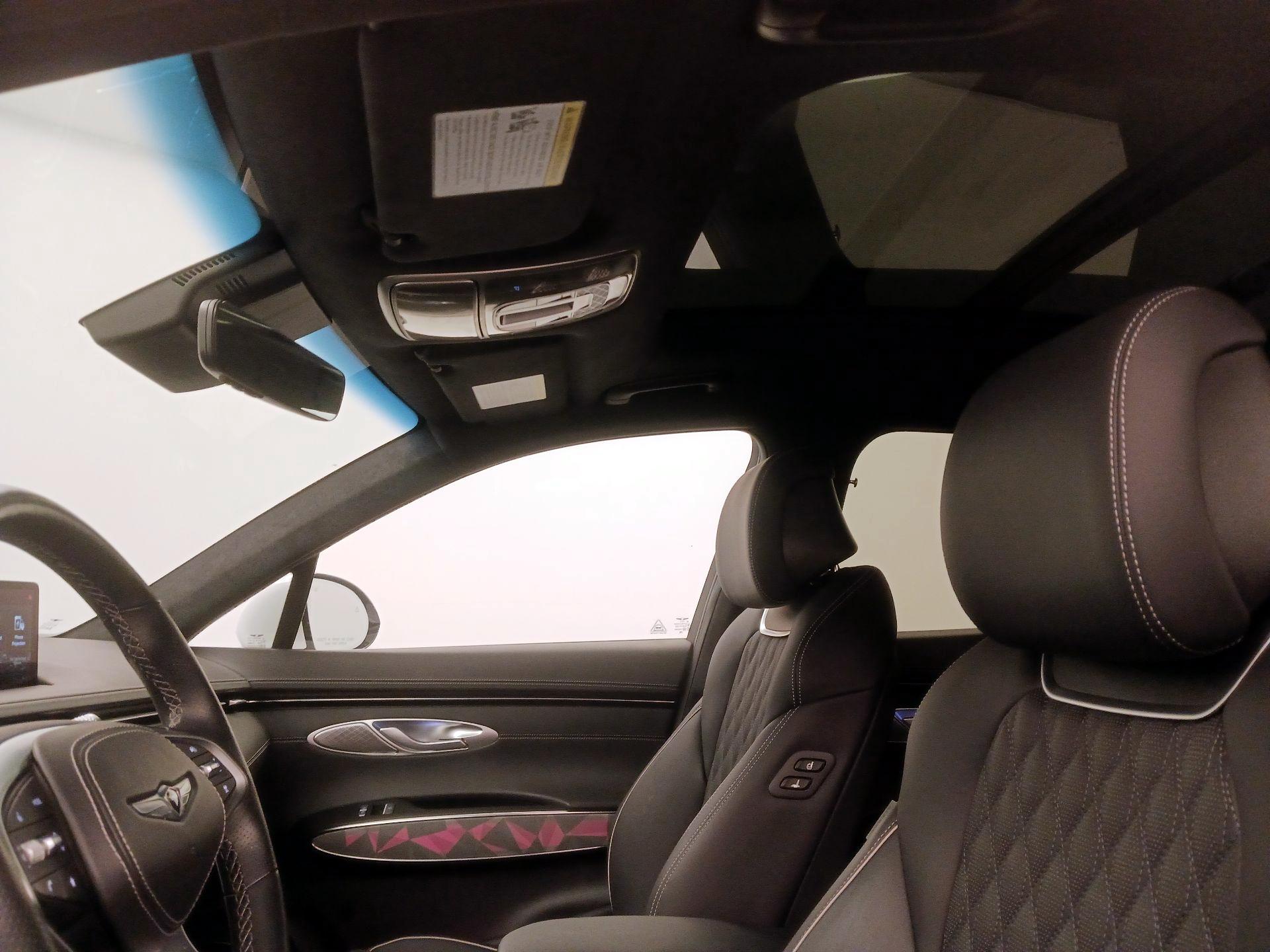 Thumbnail: 2025 Genesis GV70 - 20
