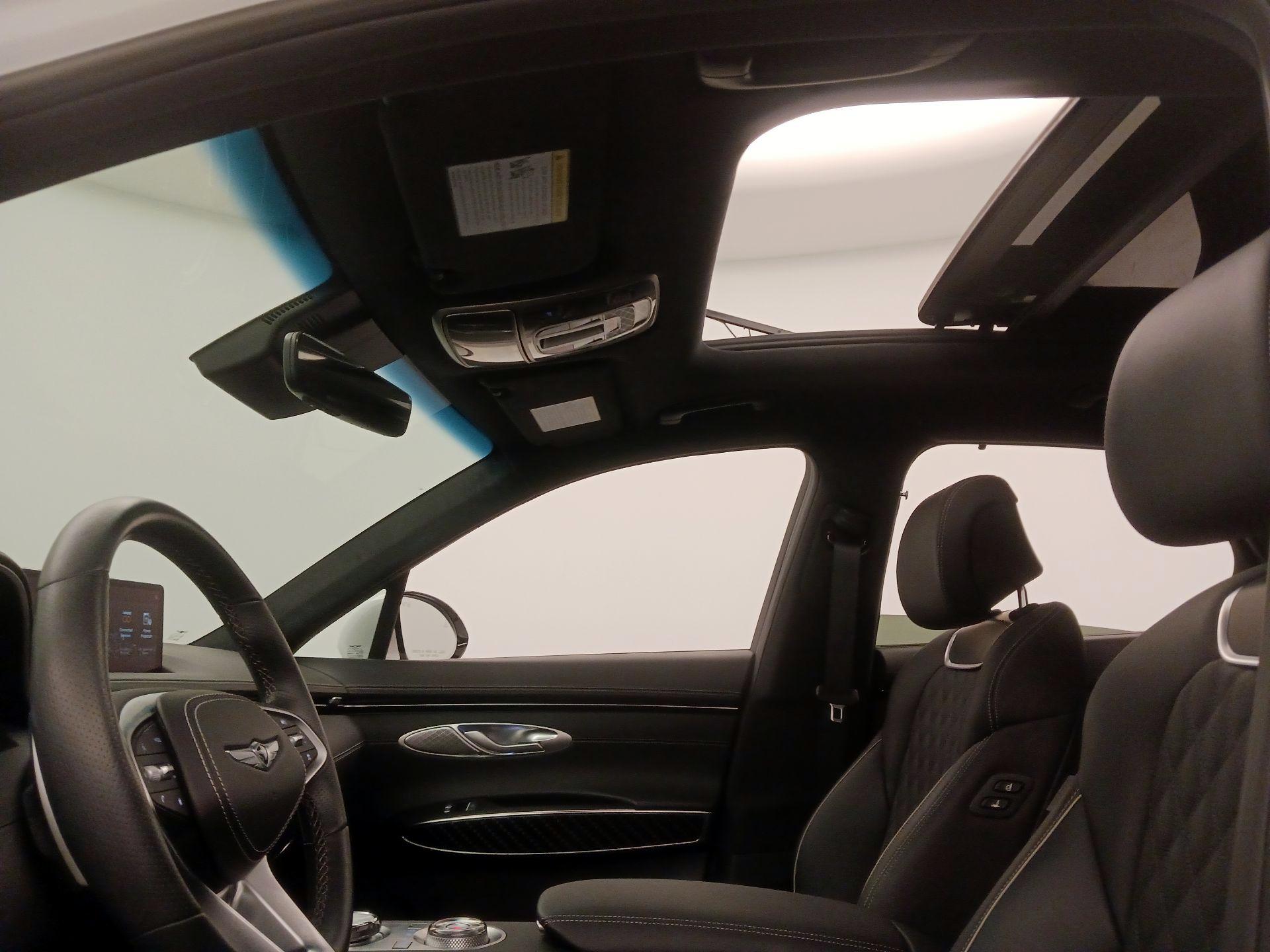 Thumbnail: 2025 Genesis GV70 - 20