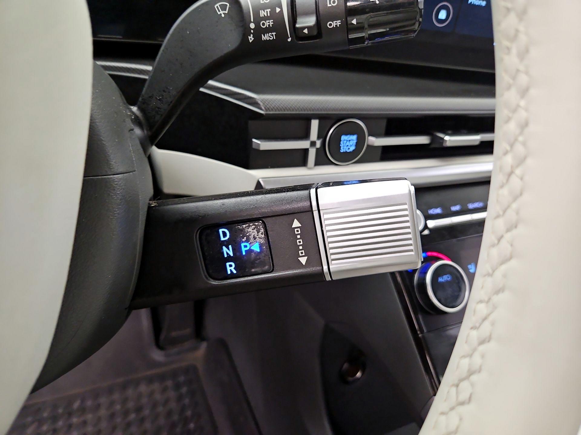 Thumbnail: 2024 Hyundai Santa Fe - 16