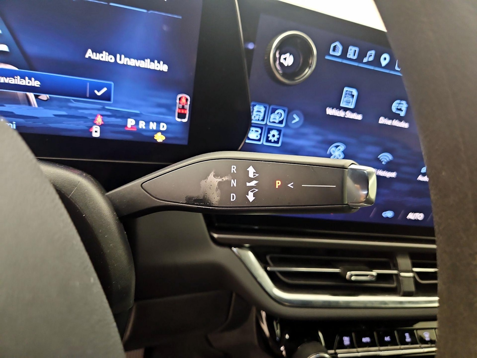 2025 Chevrolet Equinox EV 1LT - Photo 19