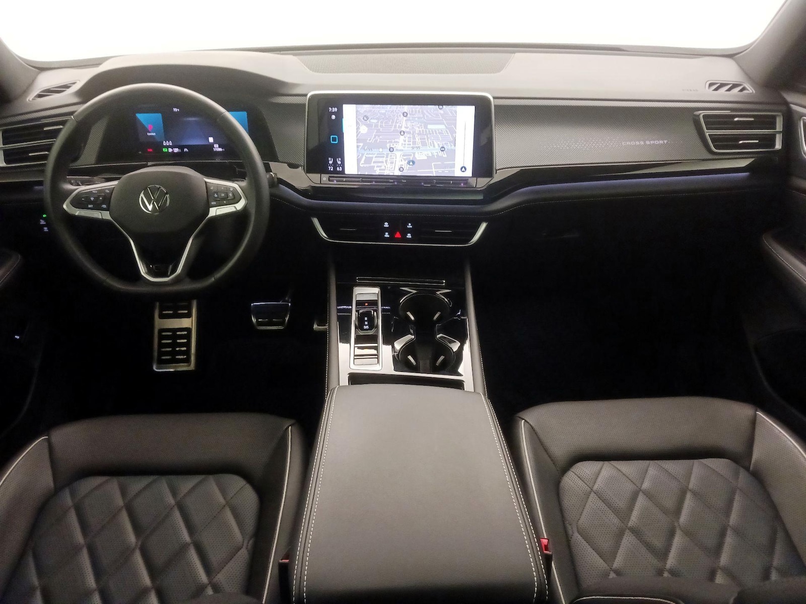 2025 Volkswagen Atlas Cross Sport SEL Premium R-LINE - Photo 10