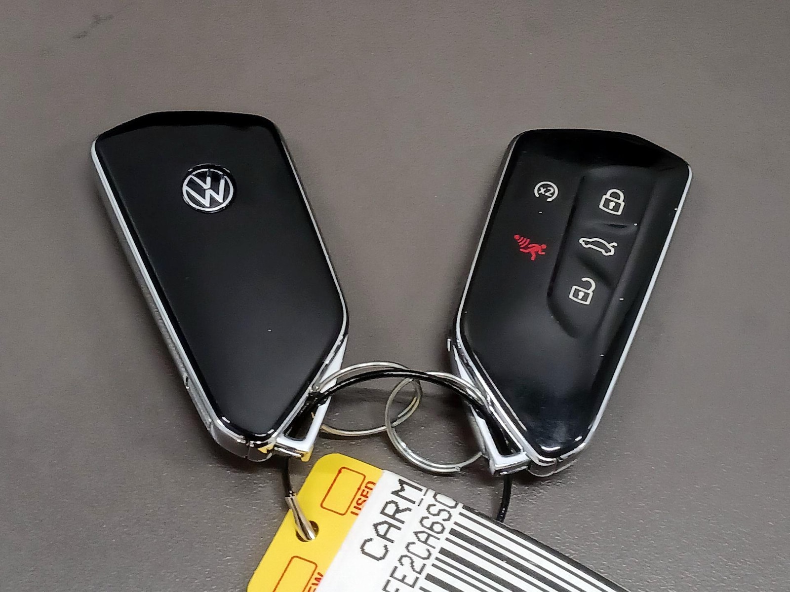 2025 Volkswagen Atlas Cross Sport SEL Premium R-LINE - Photo 25