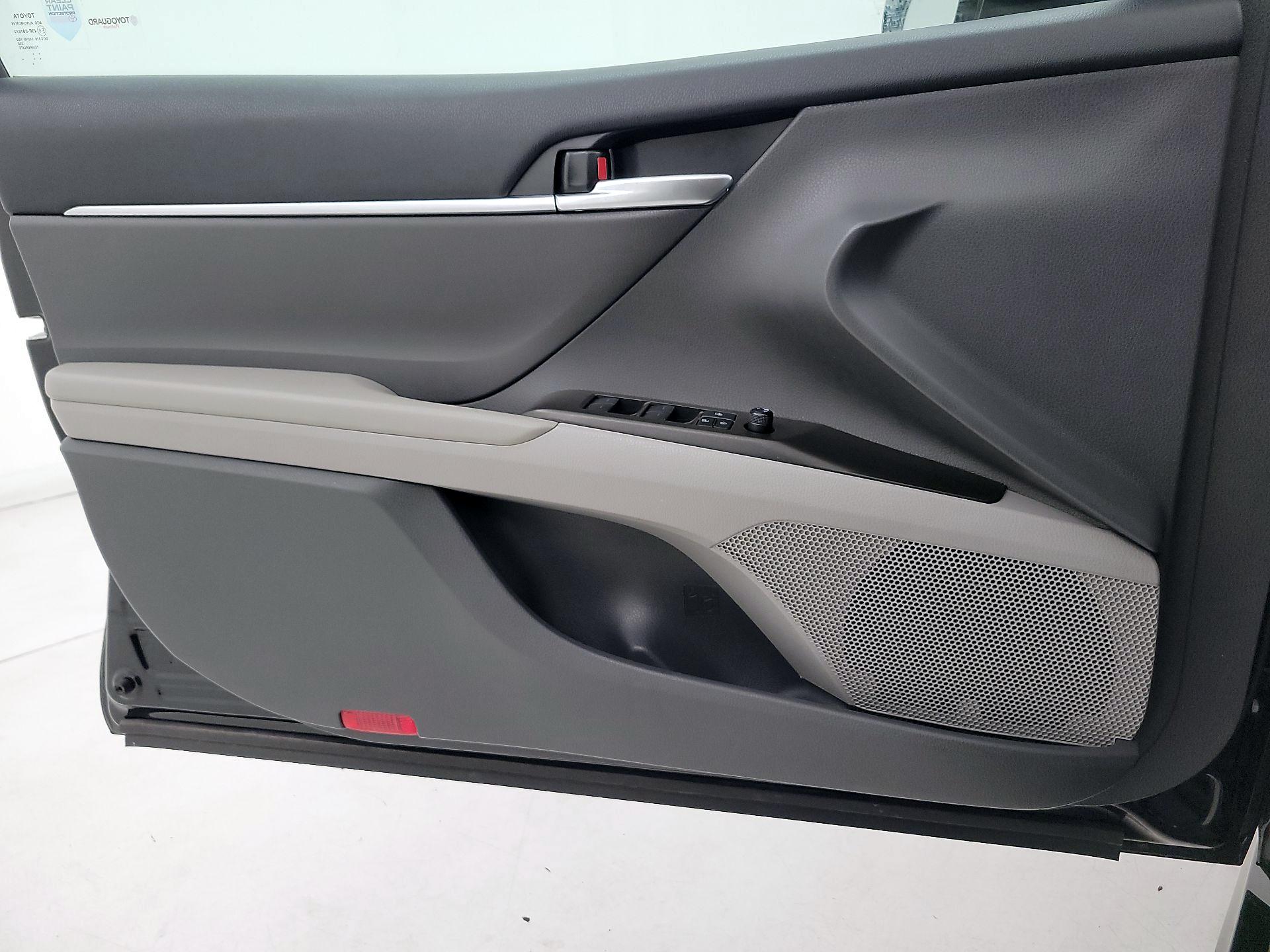 Thumbnail: 2024 Toyota Camry - 12