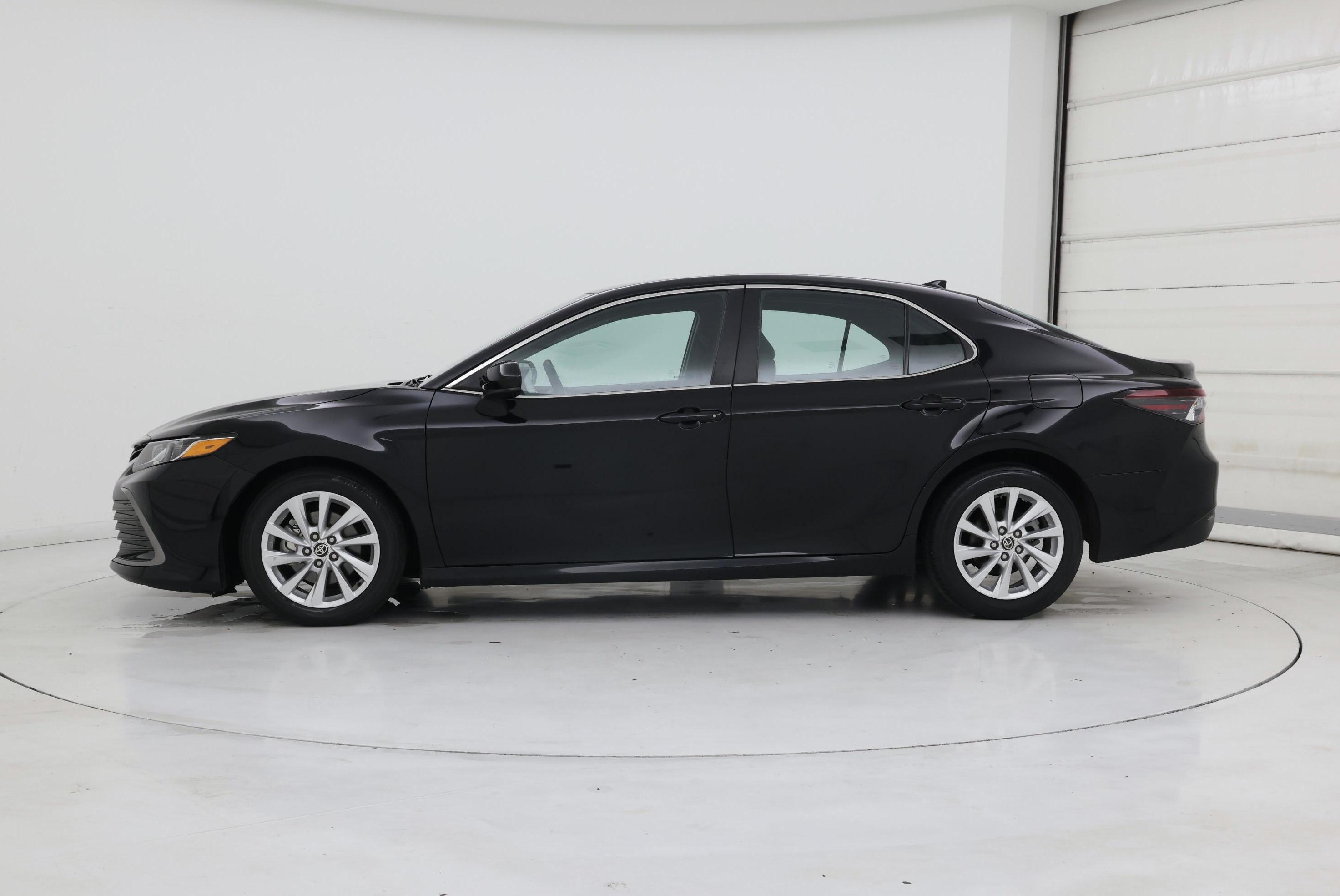 Thumbnail: 2024 Toyota Camry - 3