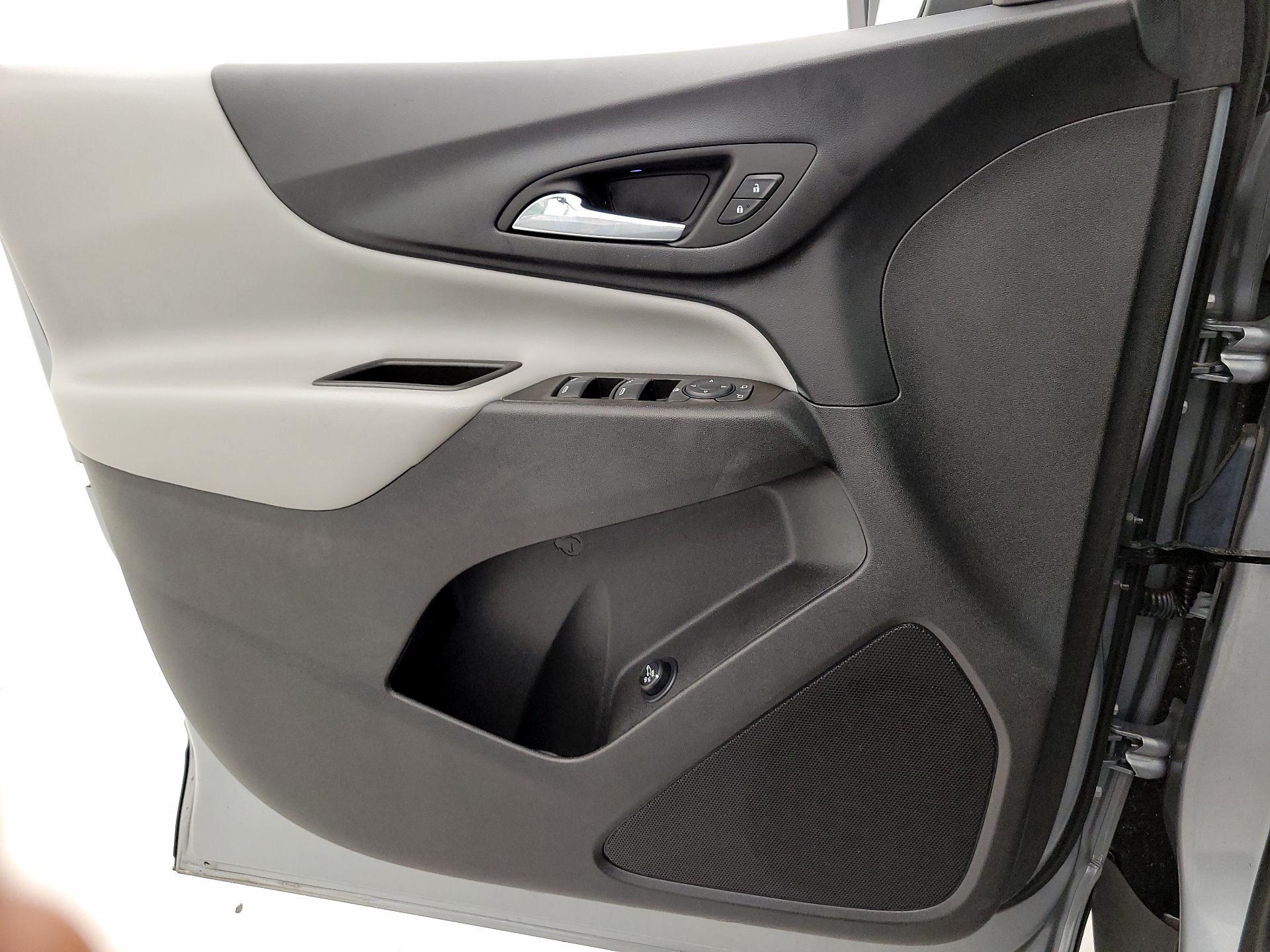 Thumbnail: 2023 Chevrolet Equinox - 12