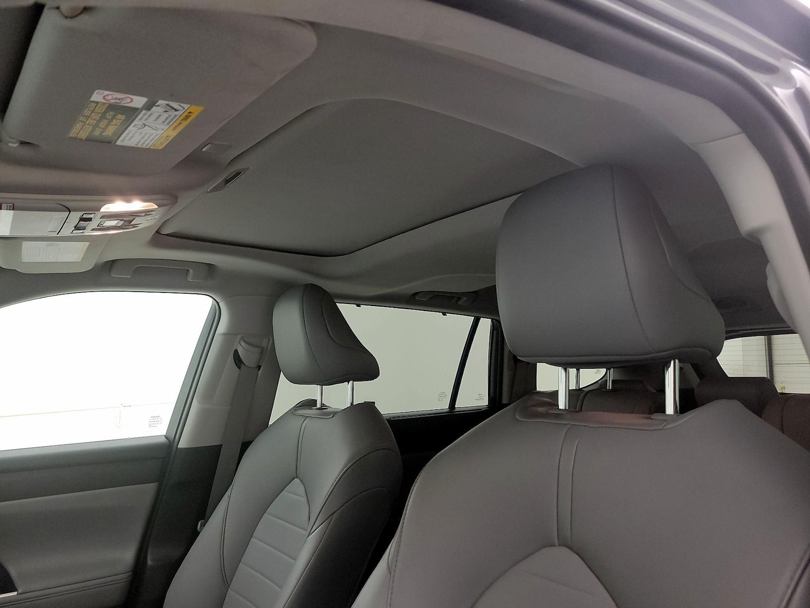 2021 Toyota Highlander XLE - Photo 20