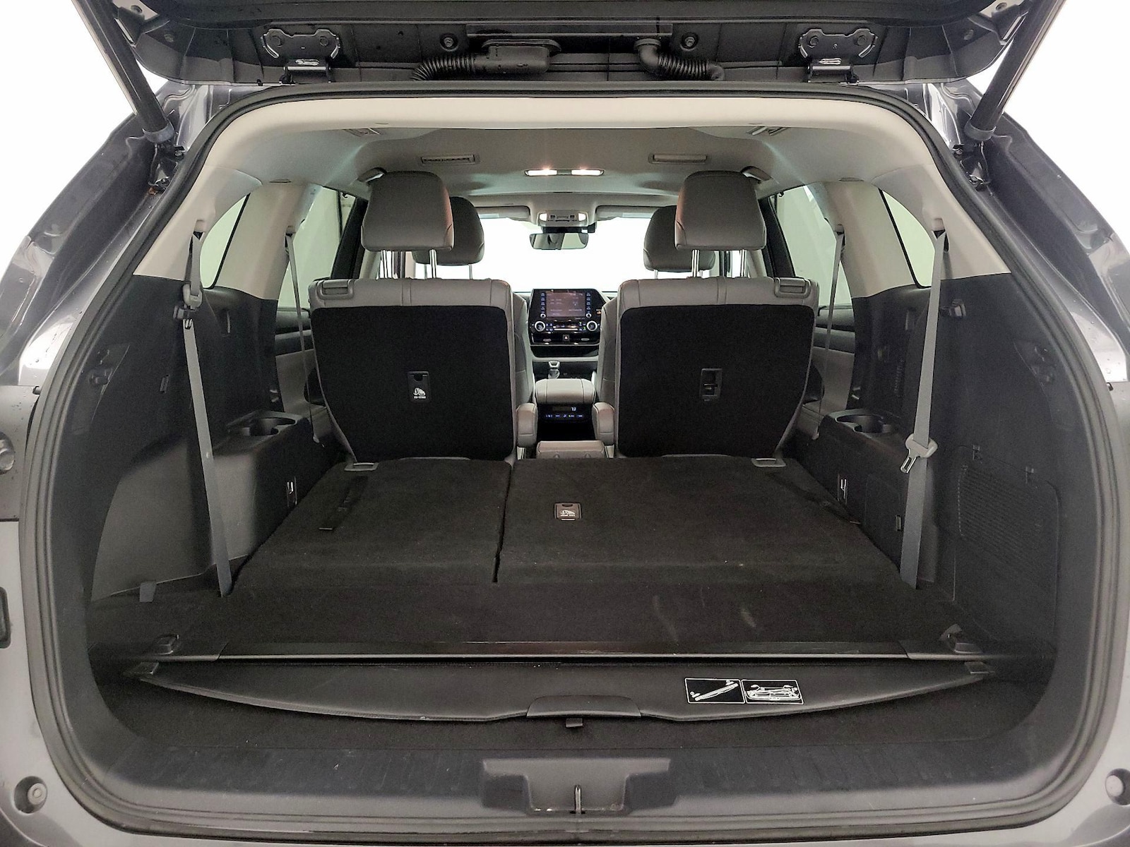 2021 Toyota Highlander XLE - Photo 24