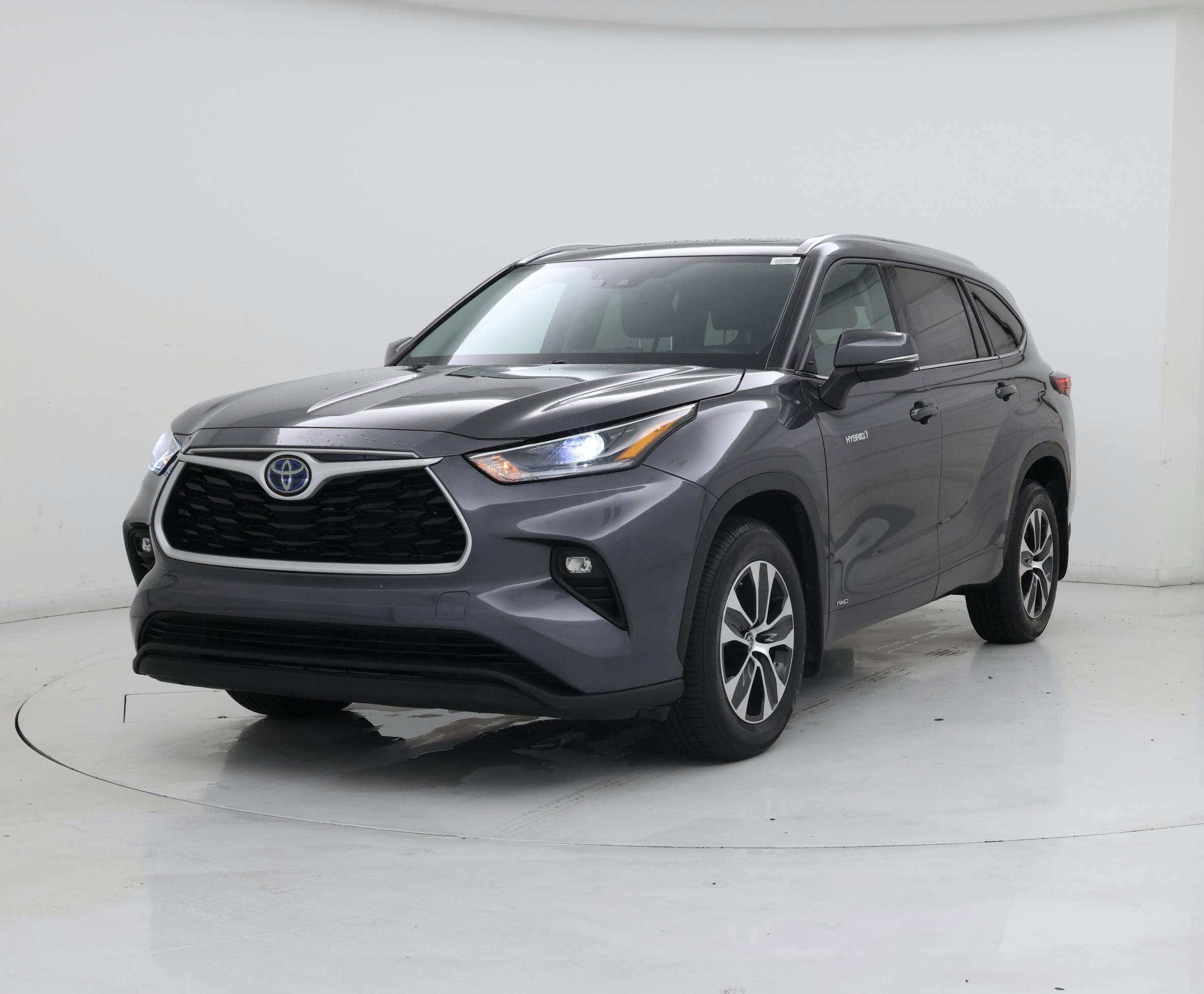 Thumbnail: 2021 Toyota Highlander - 4