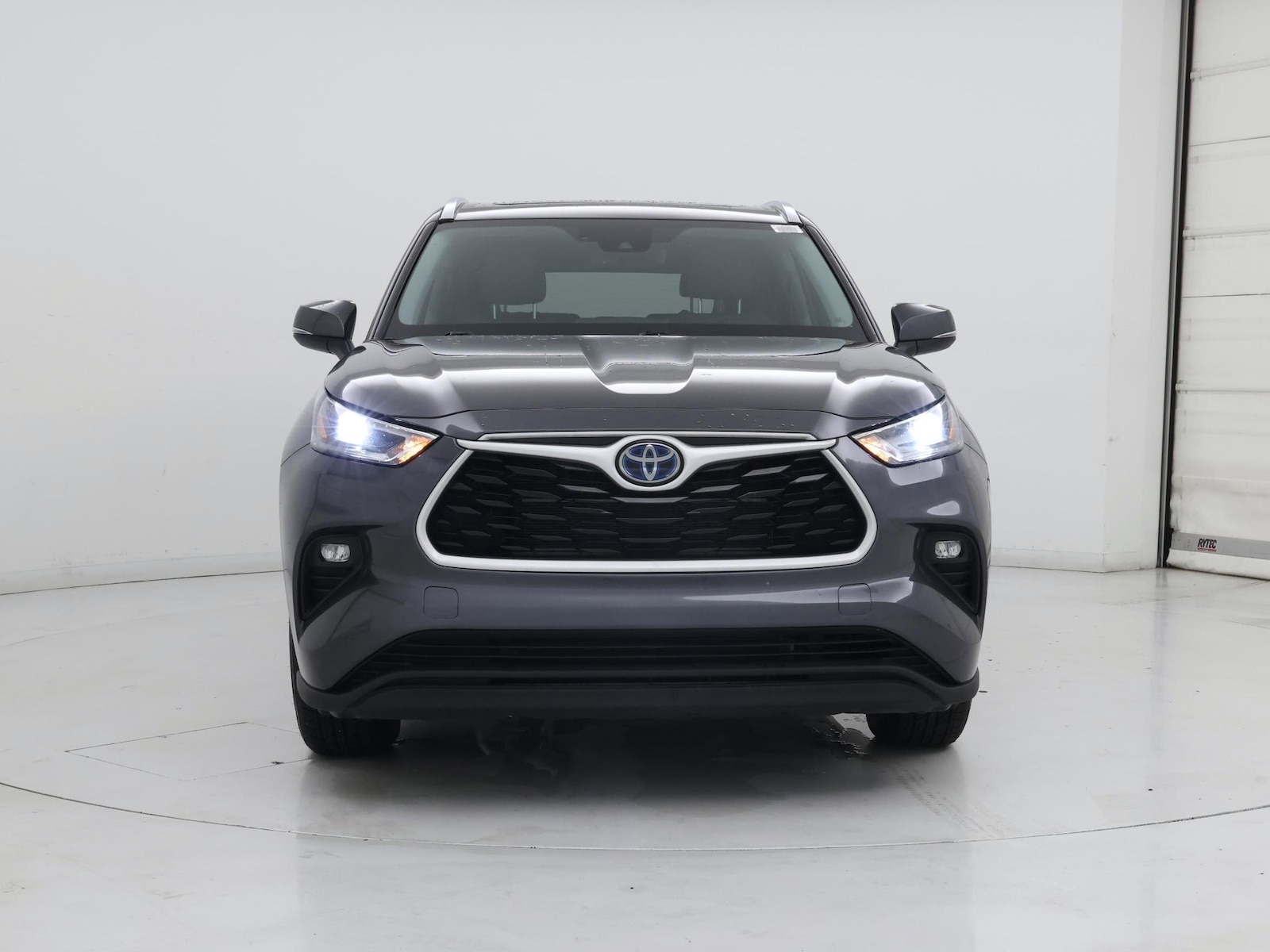 2021 Toyota Highlander XLE - Photo 6
