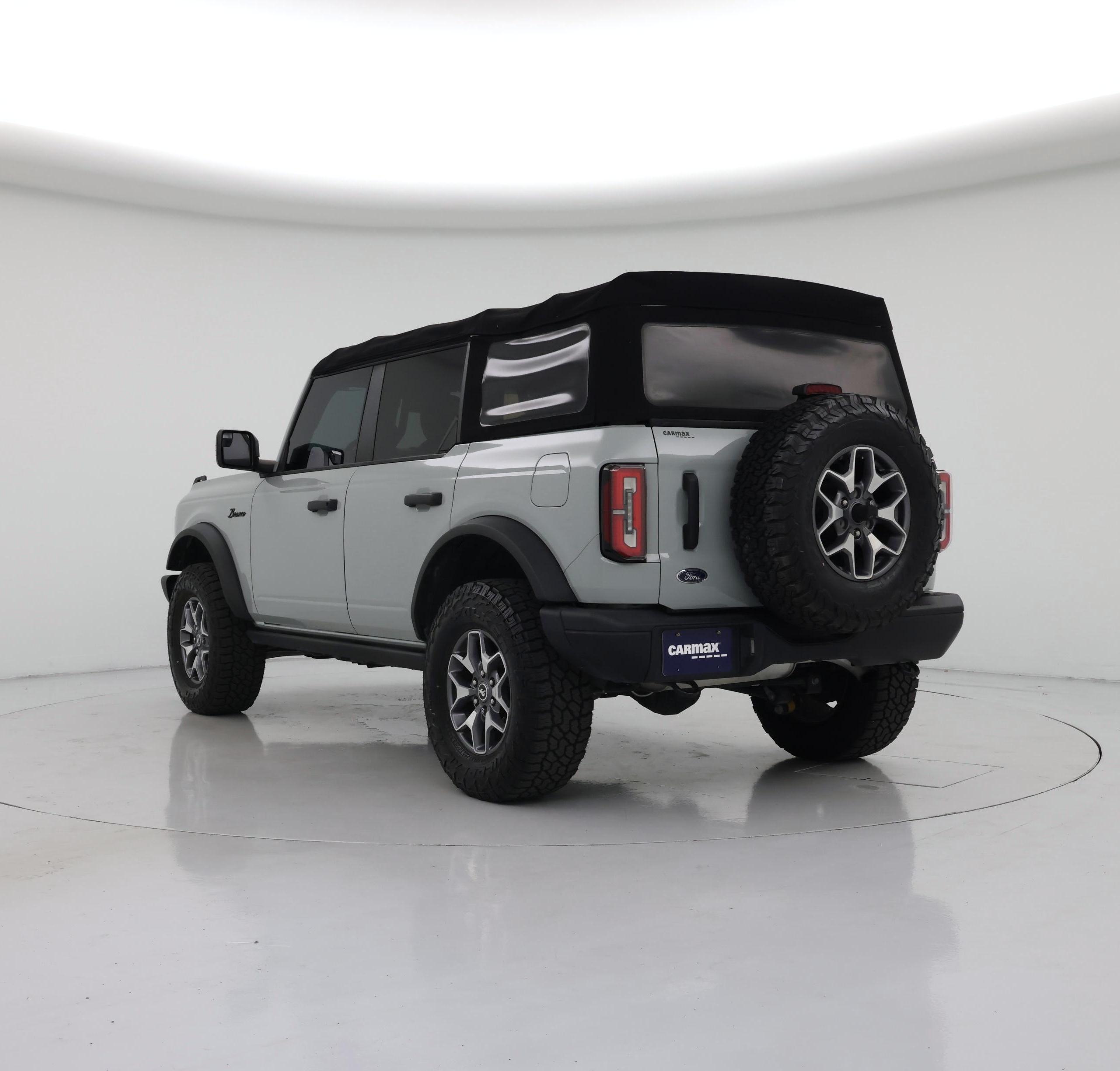 Thumbnail: 2022 Ford Bronco - 2