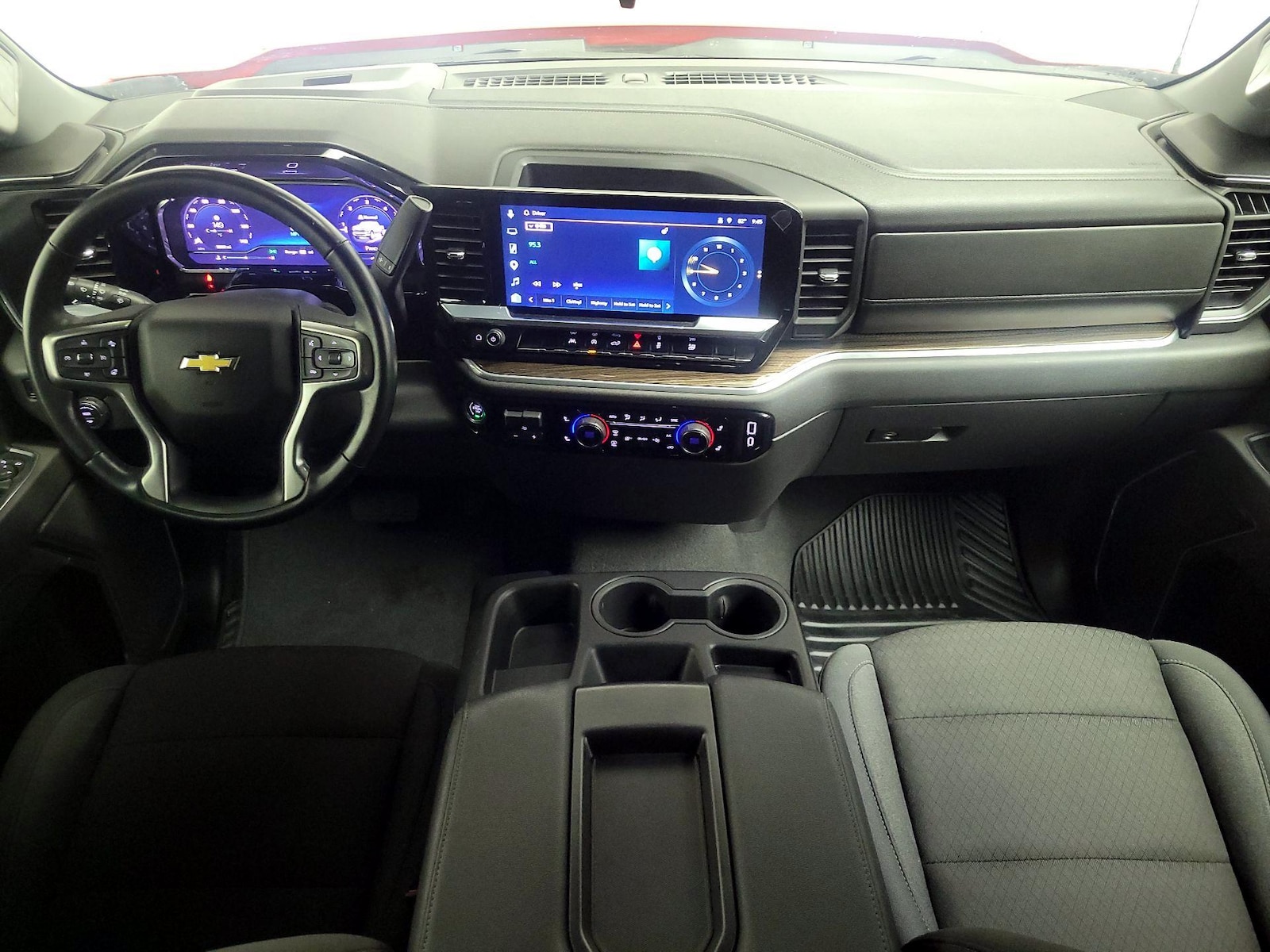 2025 Chevrolet Silverado 1500 LT - Photo 10