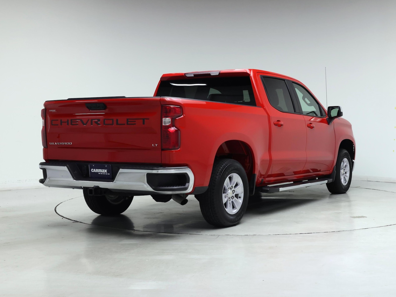 2025 Chevrolet Silverado 1500 LT - Photo 9