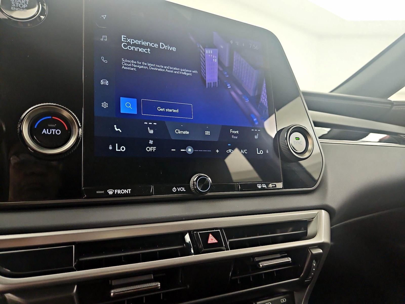 2025 Lexus RX 350 - Photo 17
