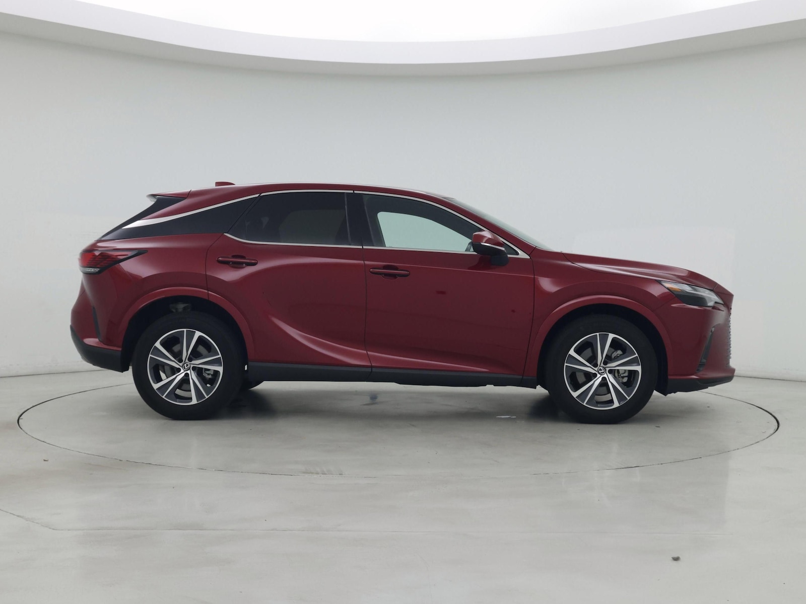 2025 Lexus RX 350 - Photo 8
