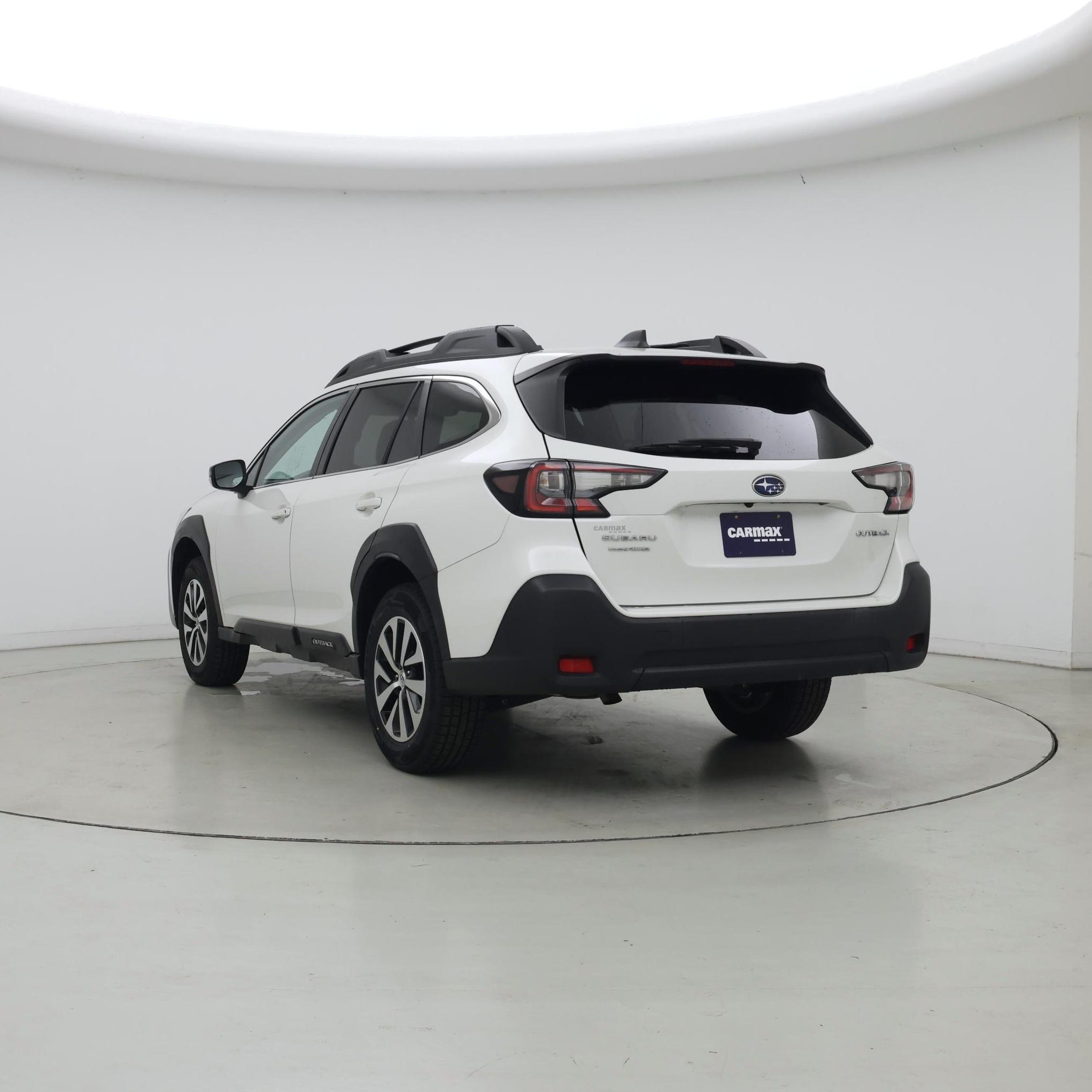 Thumbnail: 2023 Subaru Outback - 2