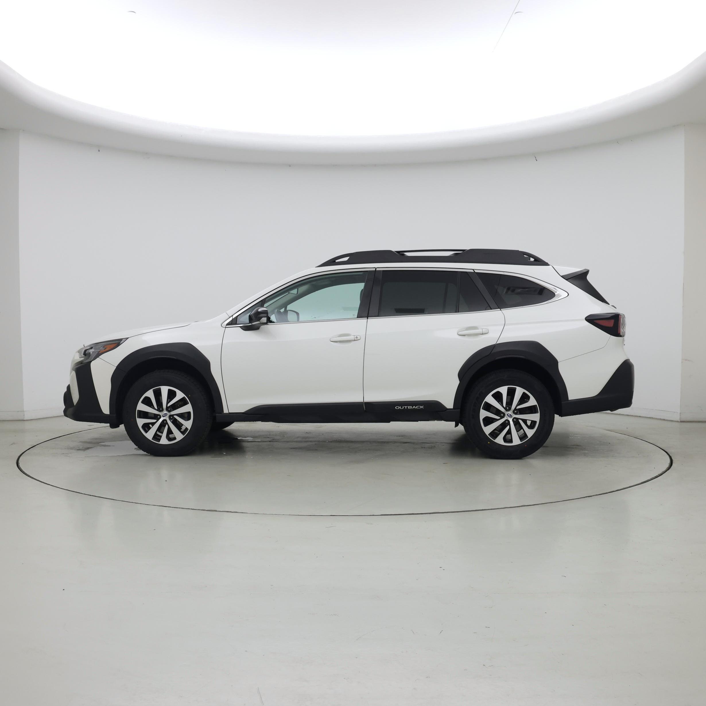 Thumbnail: 2023 Subaru Outback - 3