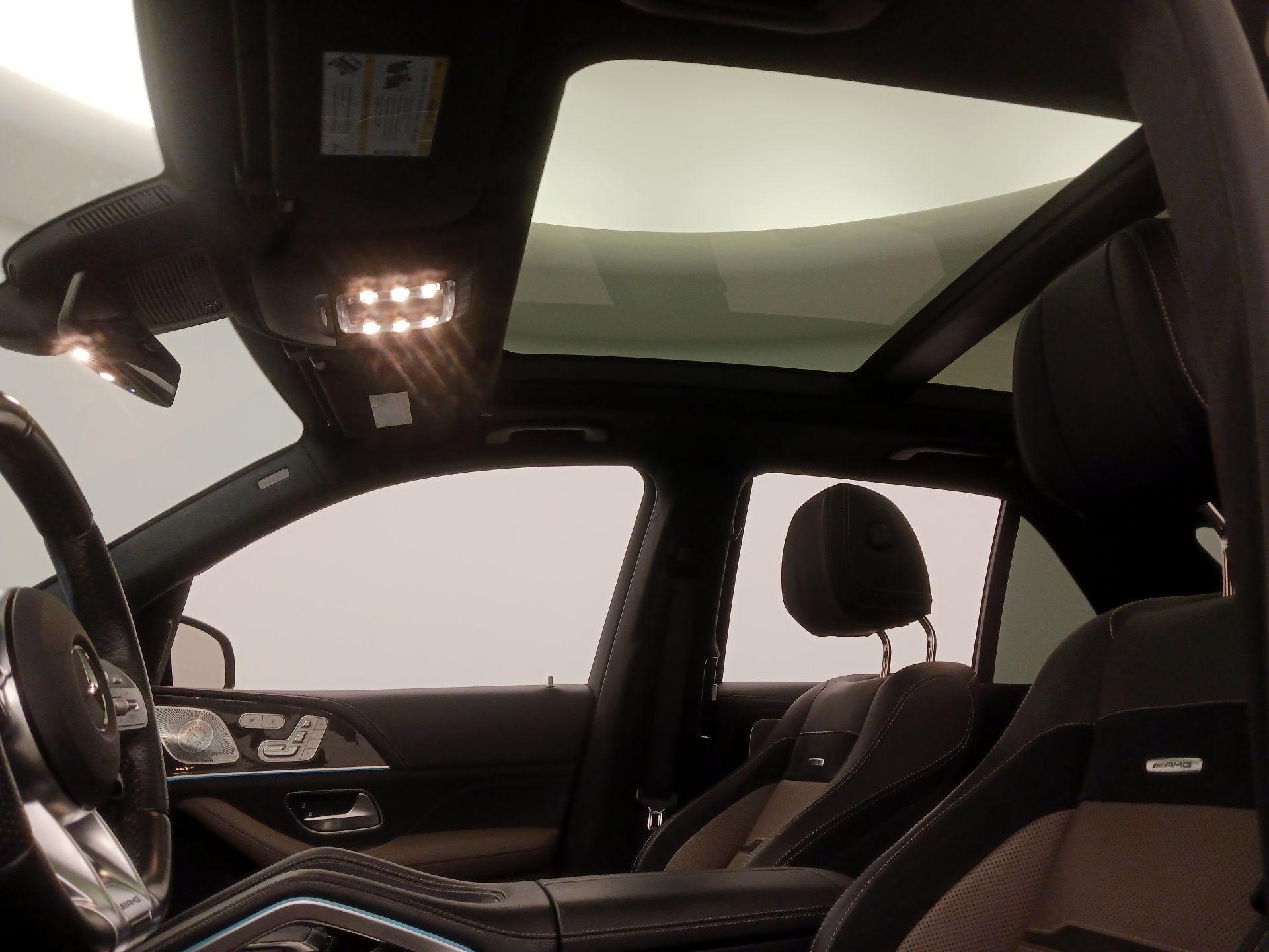 Thumbnail: 2021 Mercedes-Benz GL-Class - 20