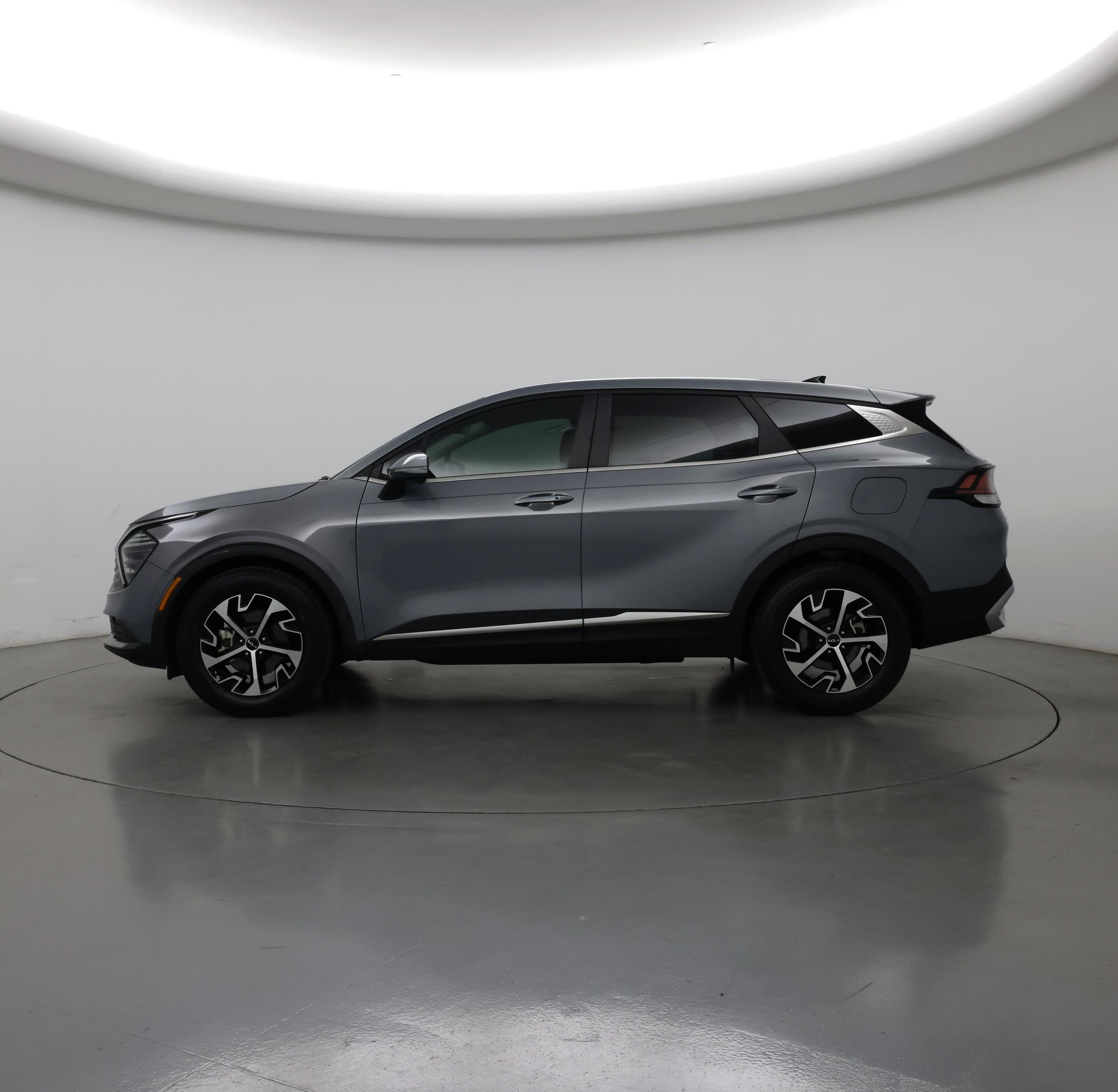 Thumbnail: 2025 Kia Sportage - 3
