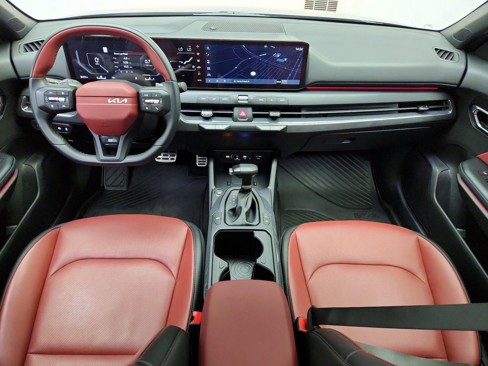 Apple CarPlay® & Android Auto™