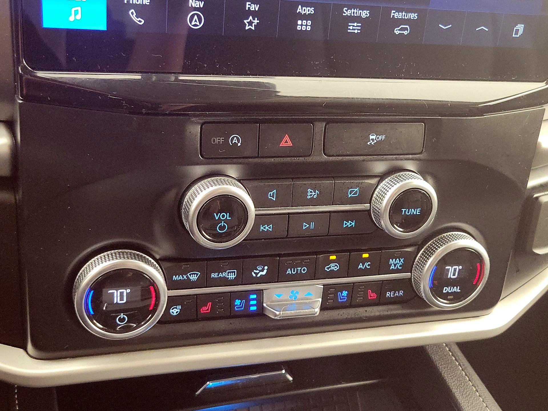 Thumbnail: 2024 Ford Expedition - 17