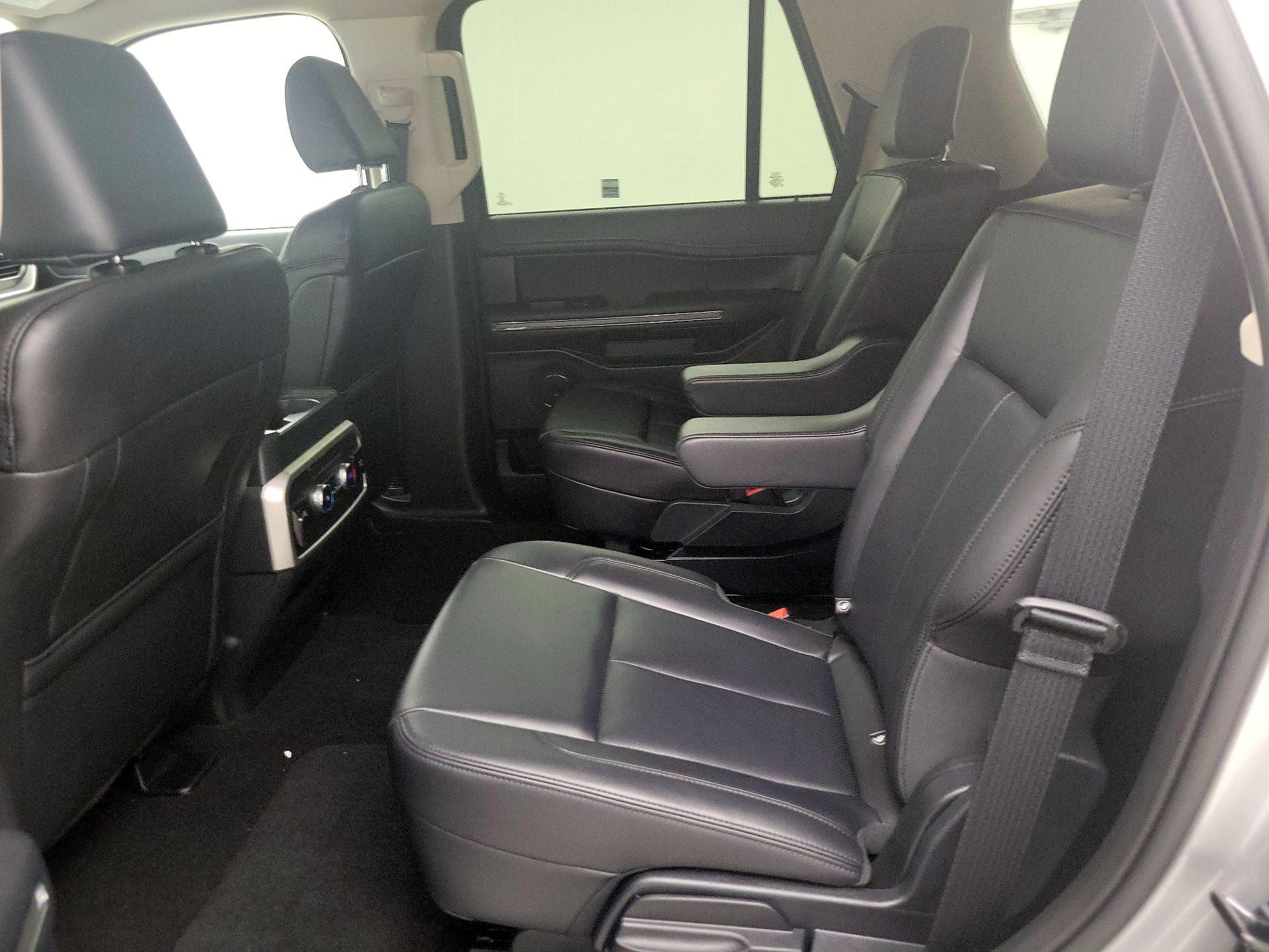 Thumbnail: 2024 Ford Expedition - 20