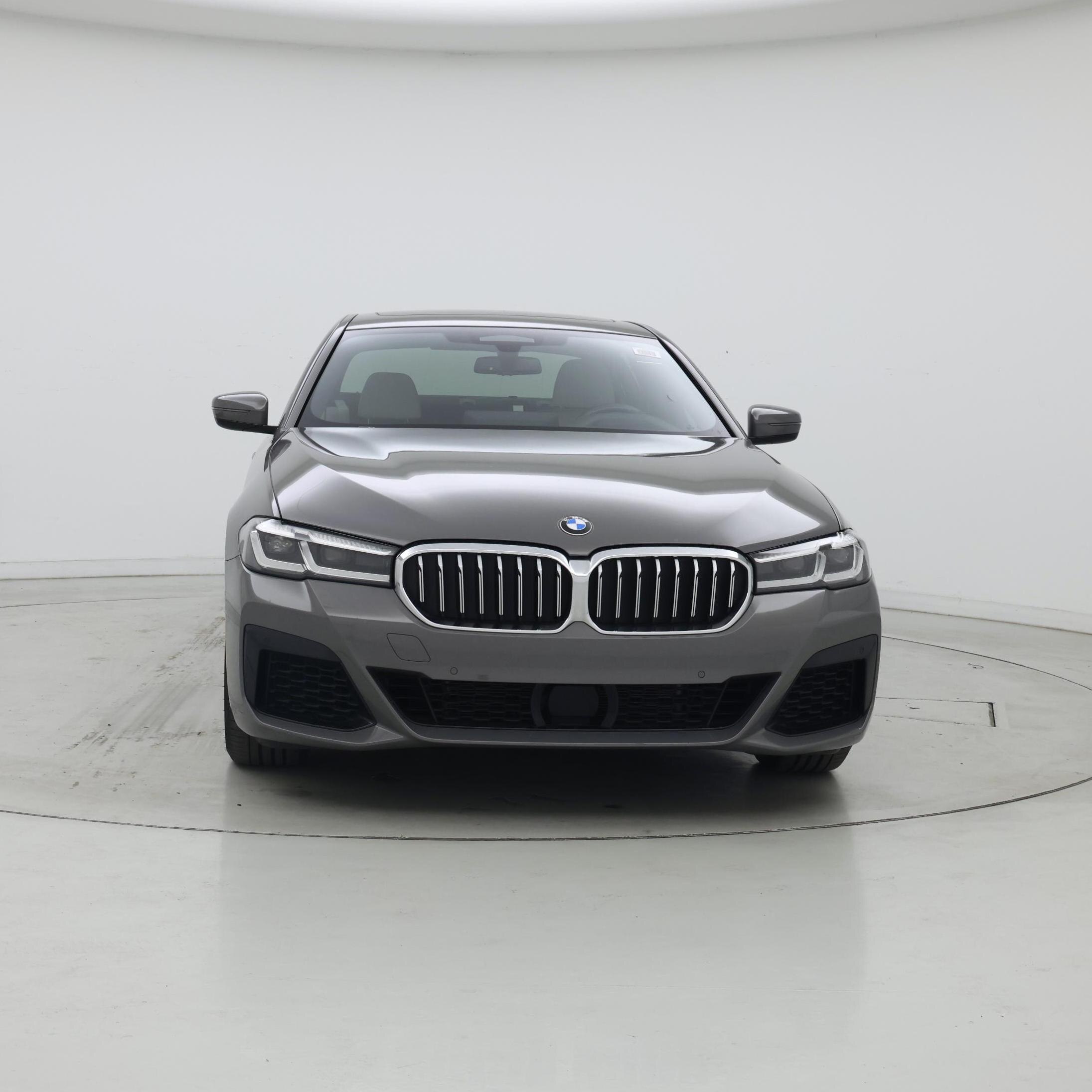 Thumbnail: 2022 BMW 5 Series - 5