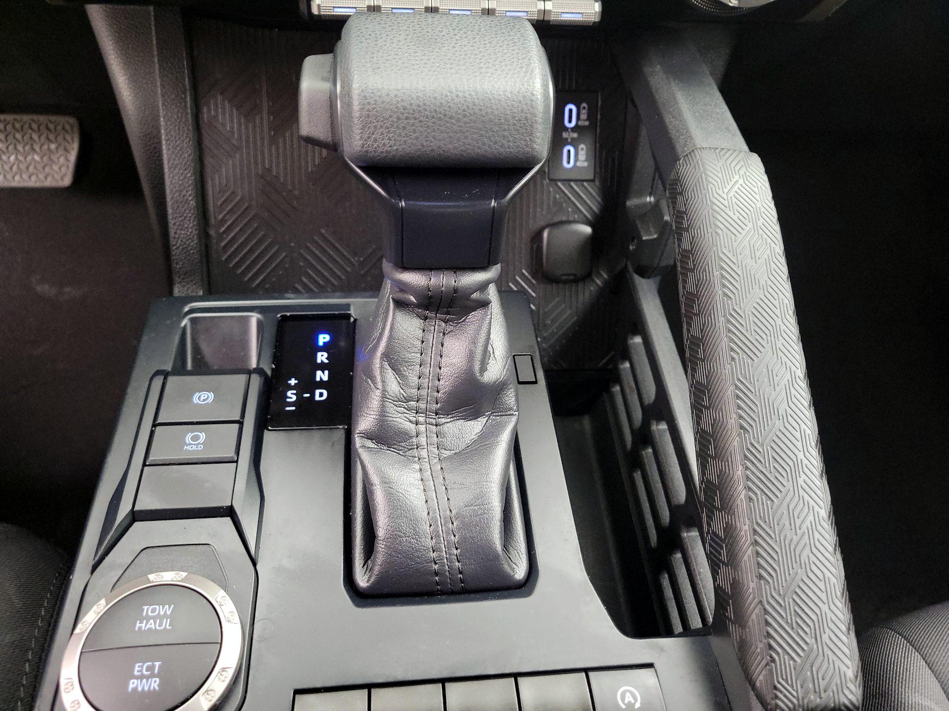 Thumbnail: 2024 Toyota Tacoma - 17