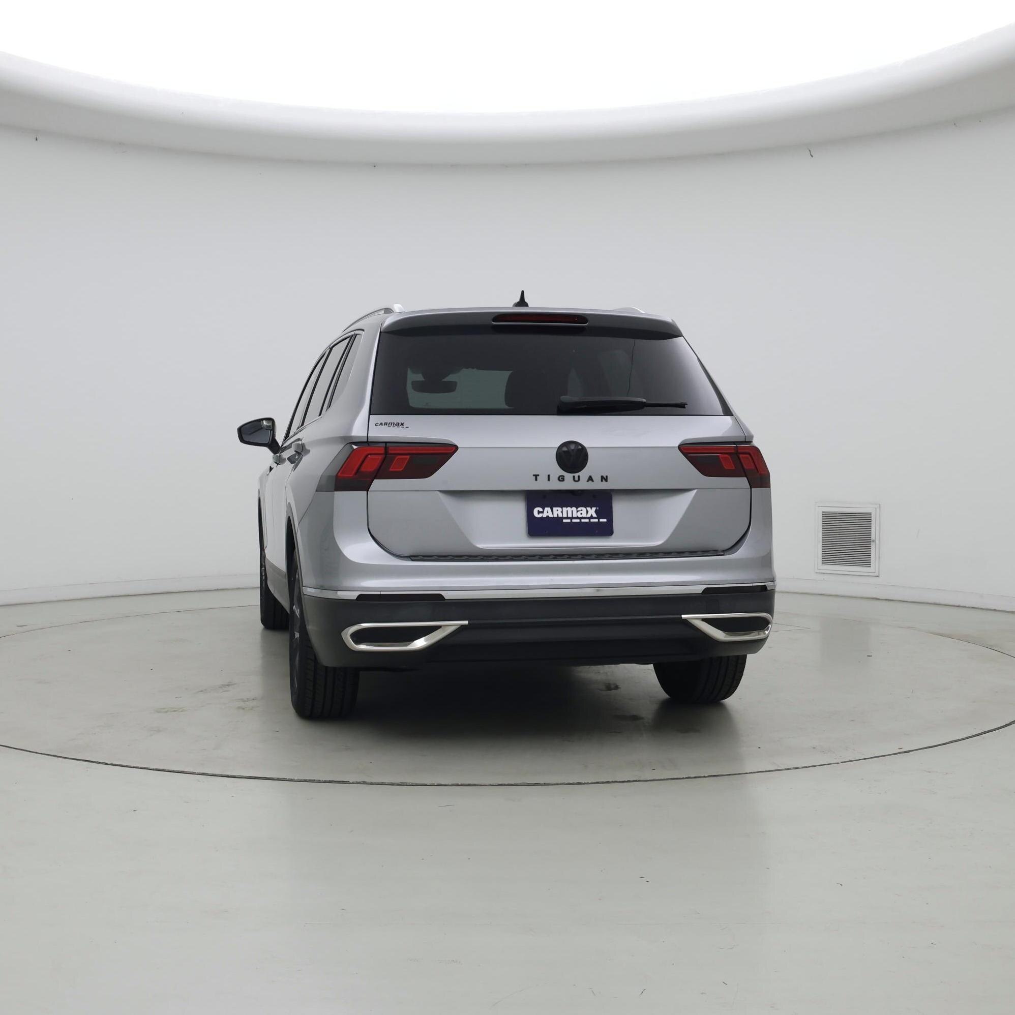 Thumbnail: 2022 Volkswagen Tiguan - 6