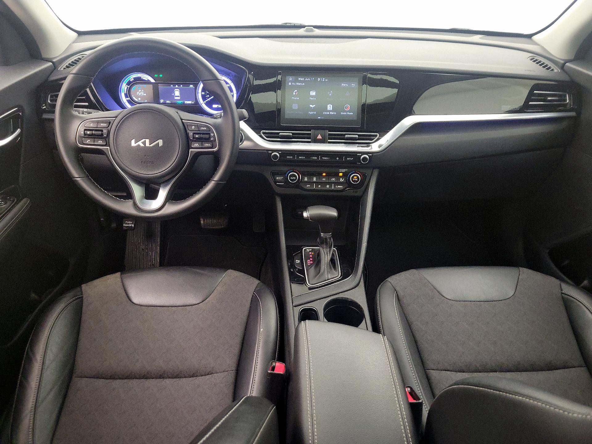 Thumbnail: 2022 Kia Niro - 9