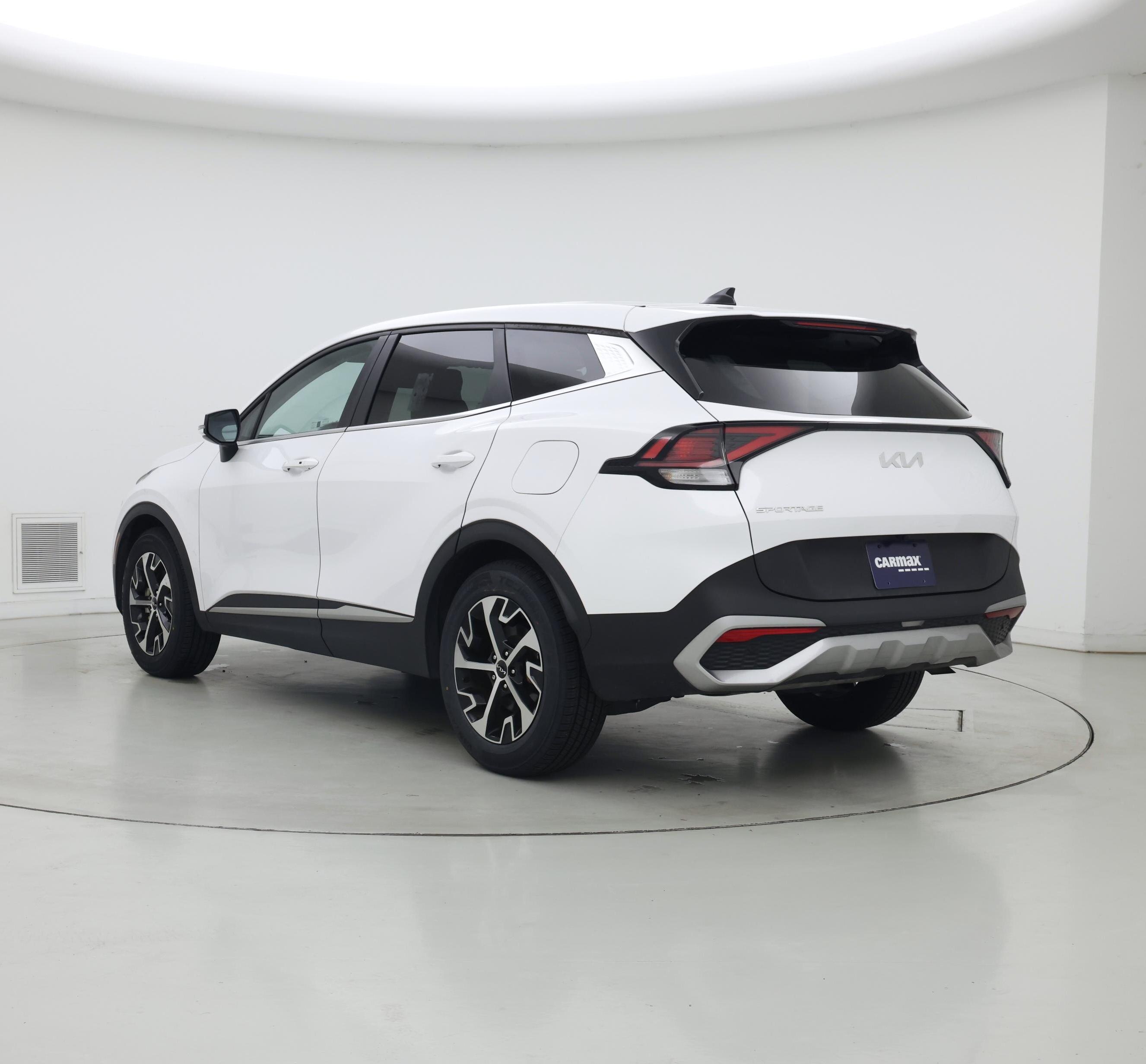 Thumbnail: 2023 Kia Sportage - 2