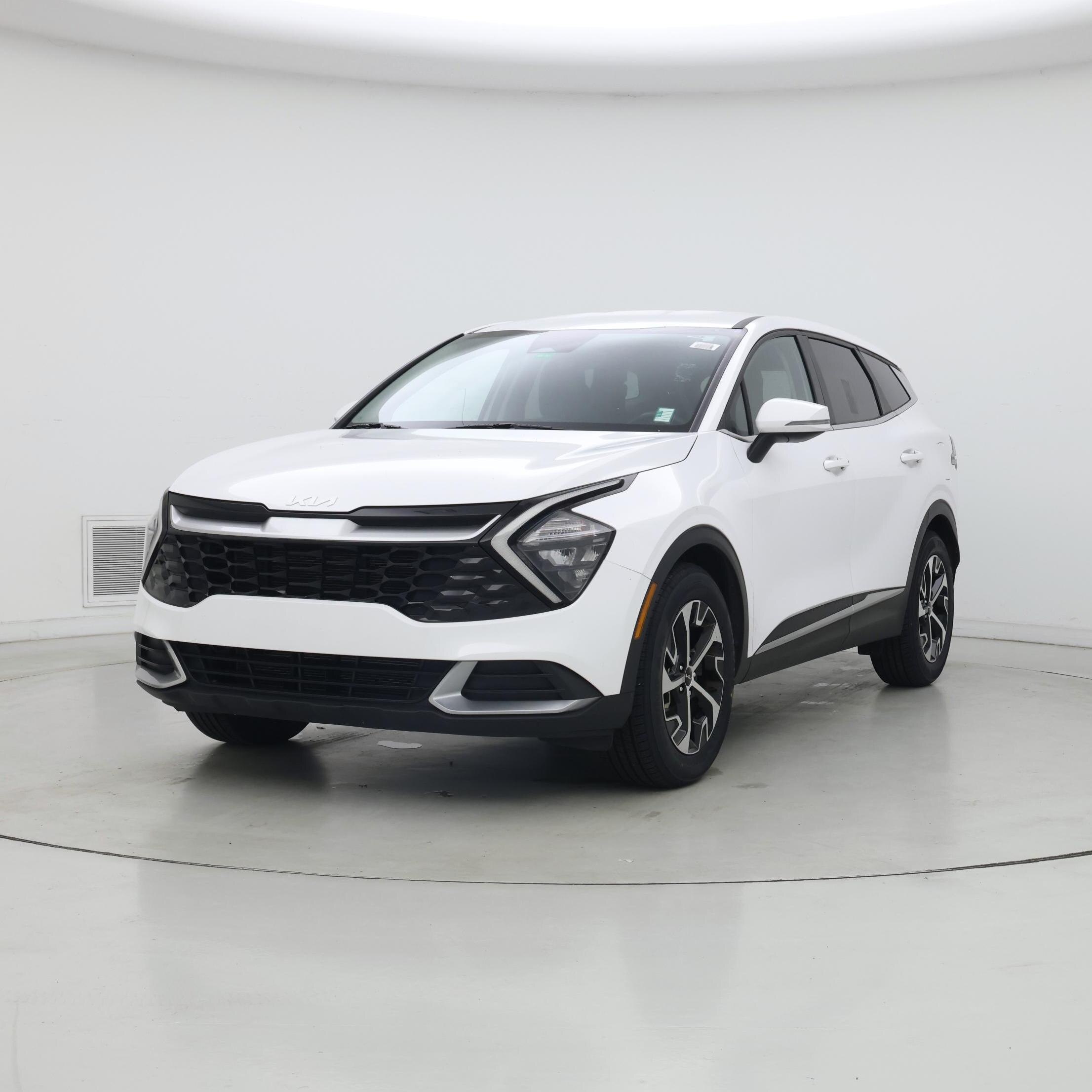 Thumbnail: 2023 Kia Sportage - 4