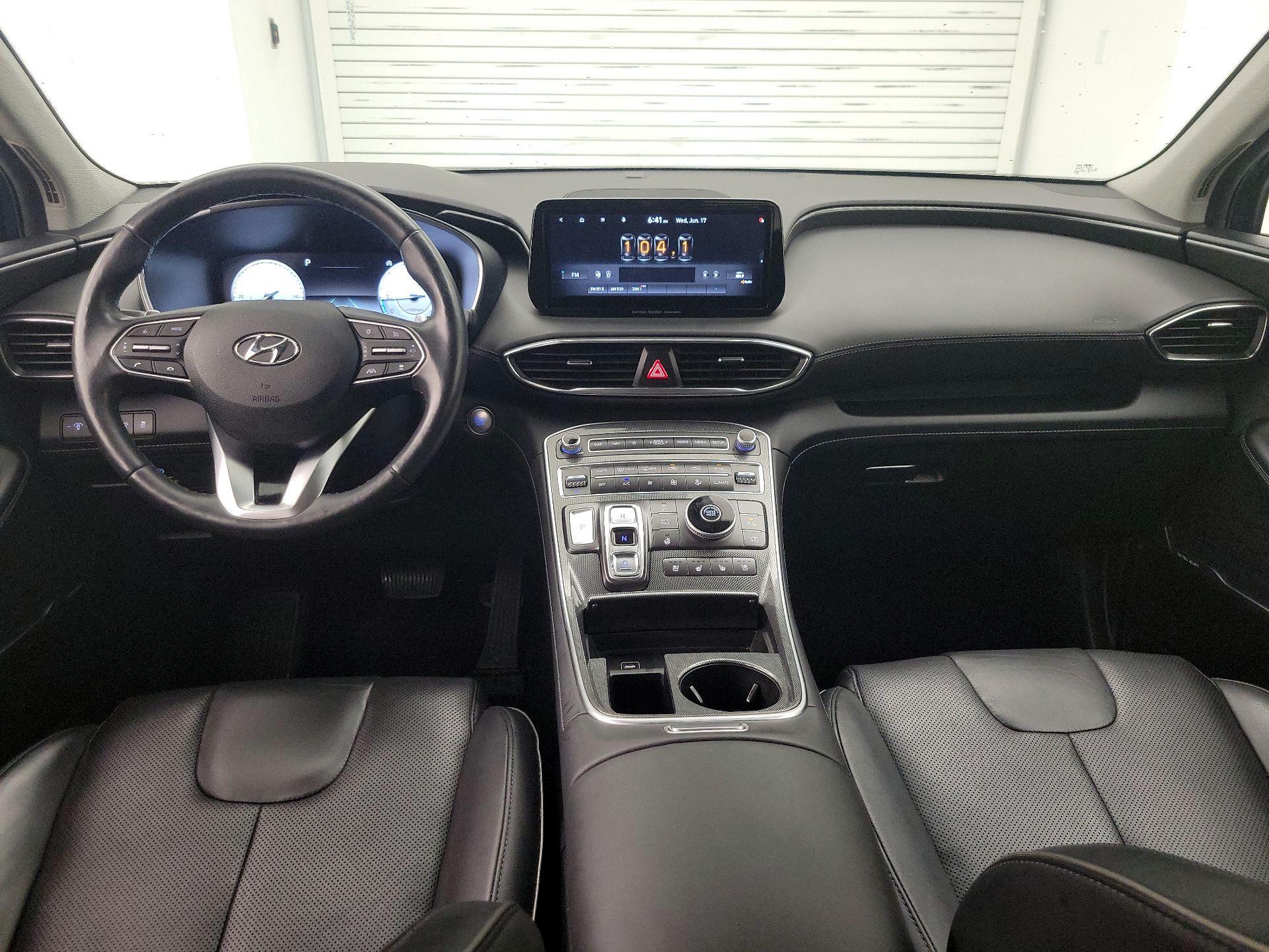 Thumbnail: 2022 Hyundai Santa Fe - 9