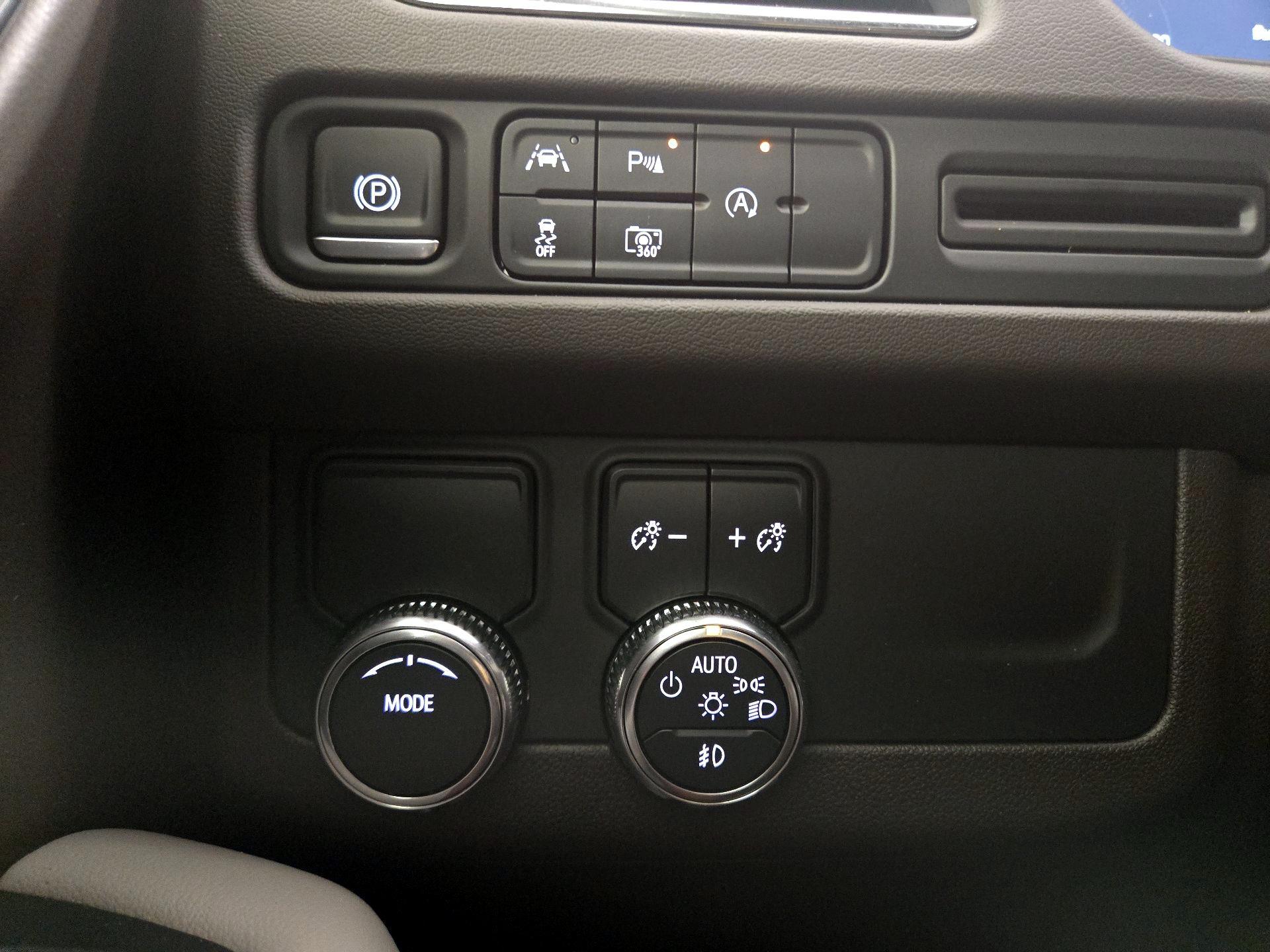 Thumbnail: 2024 GMC Yukon - 13