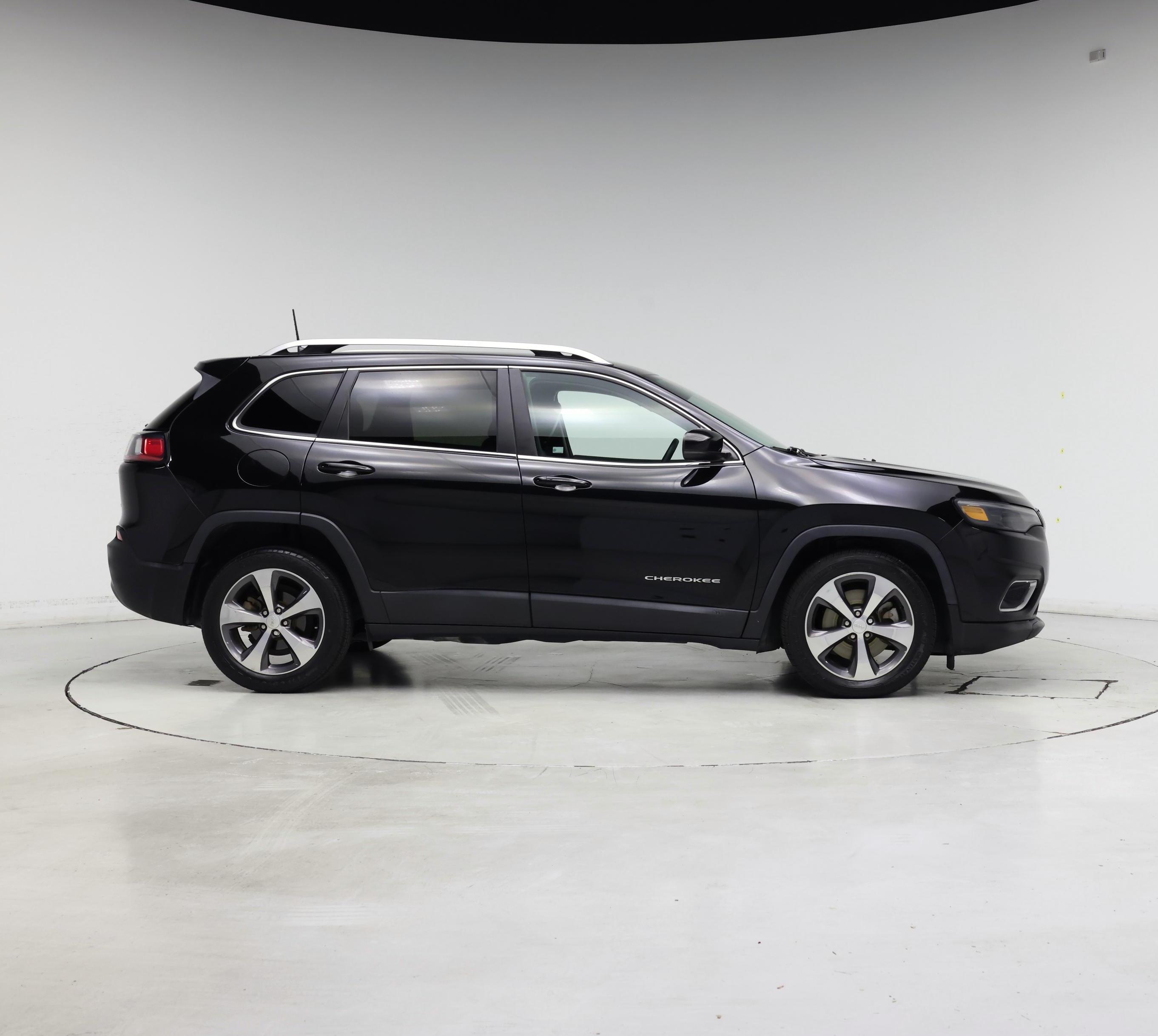Thumbnail: 2020 Jeep Cherokee - 7