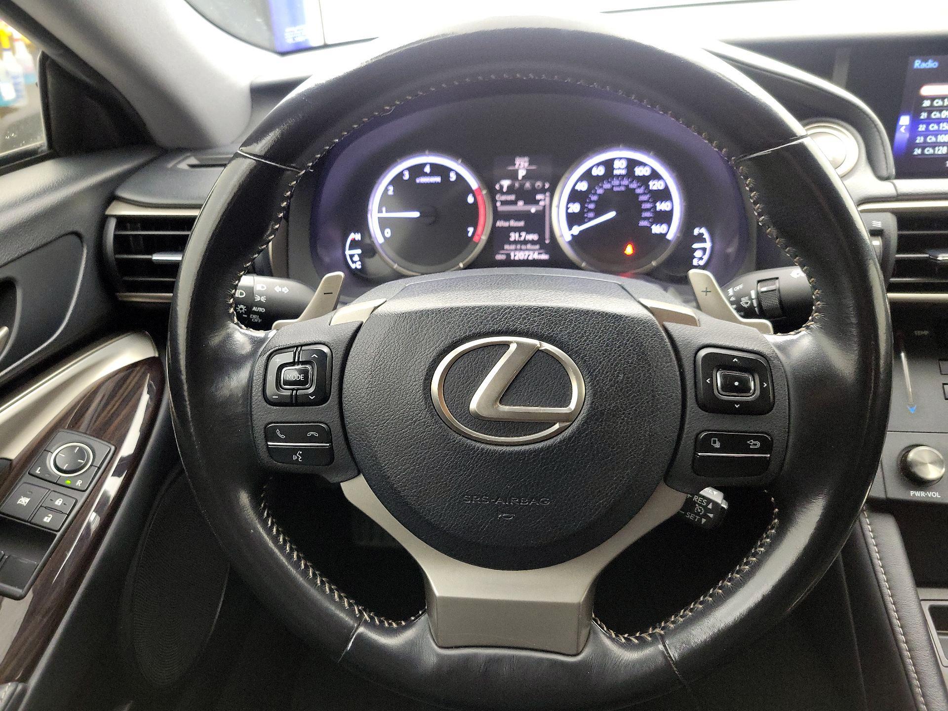 Thumbnail: 2016 Lexus RC - 10