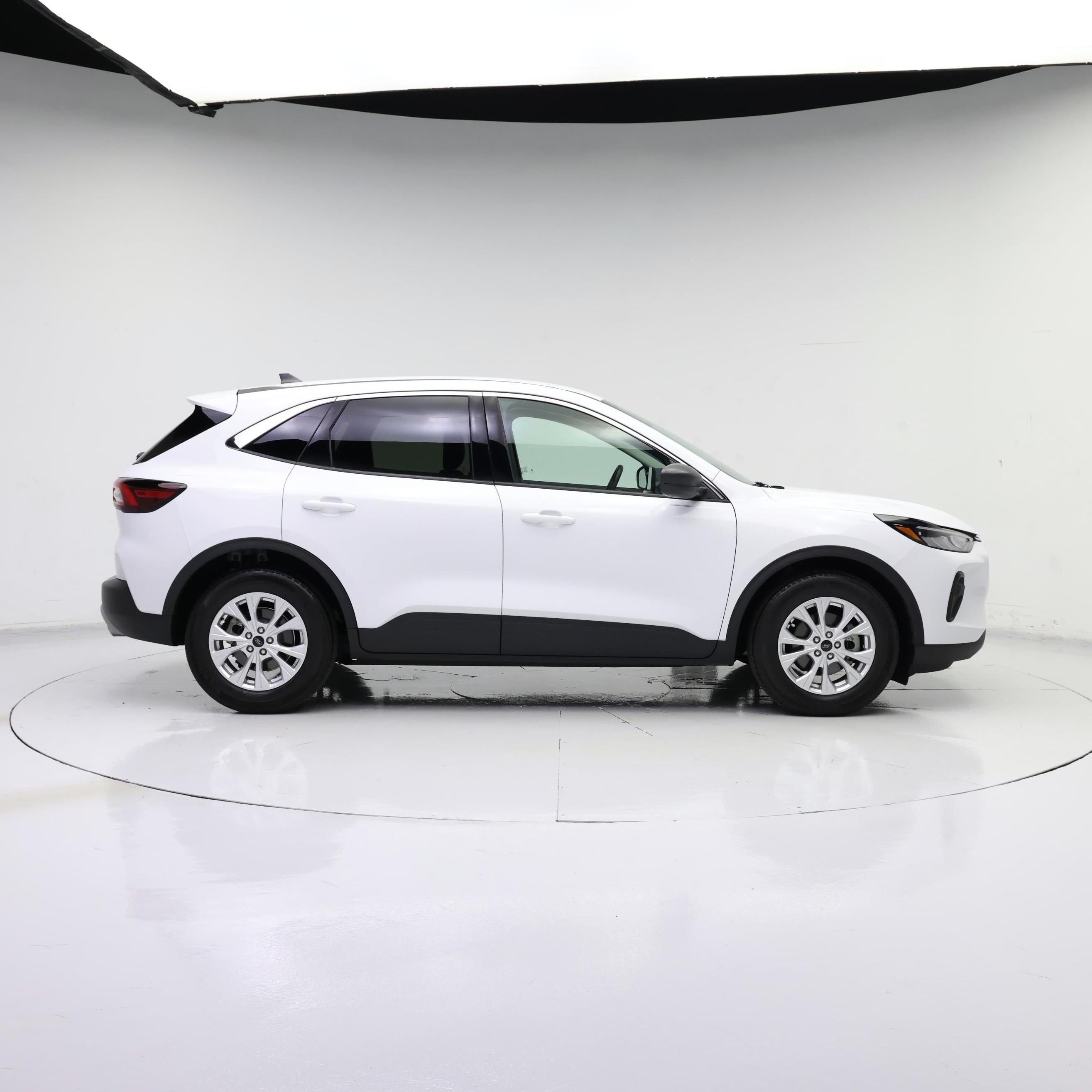 Thumbnail: 2024 Ford Escape - 7