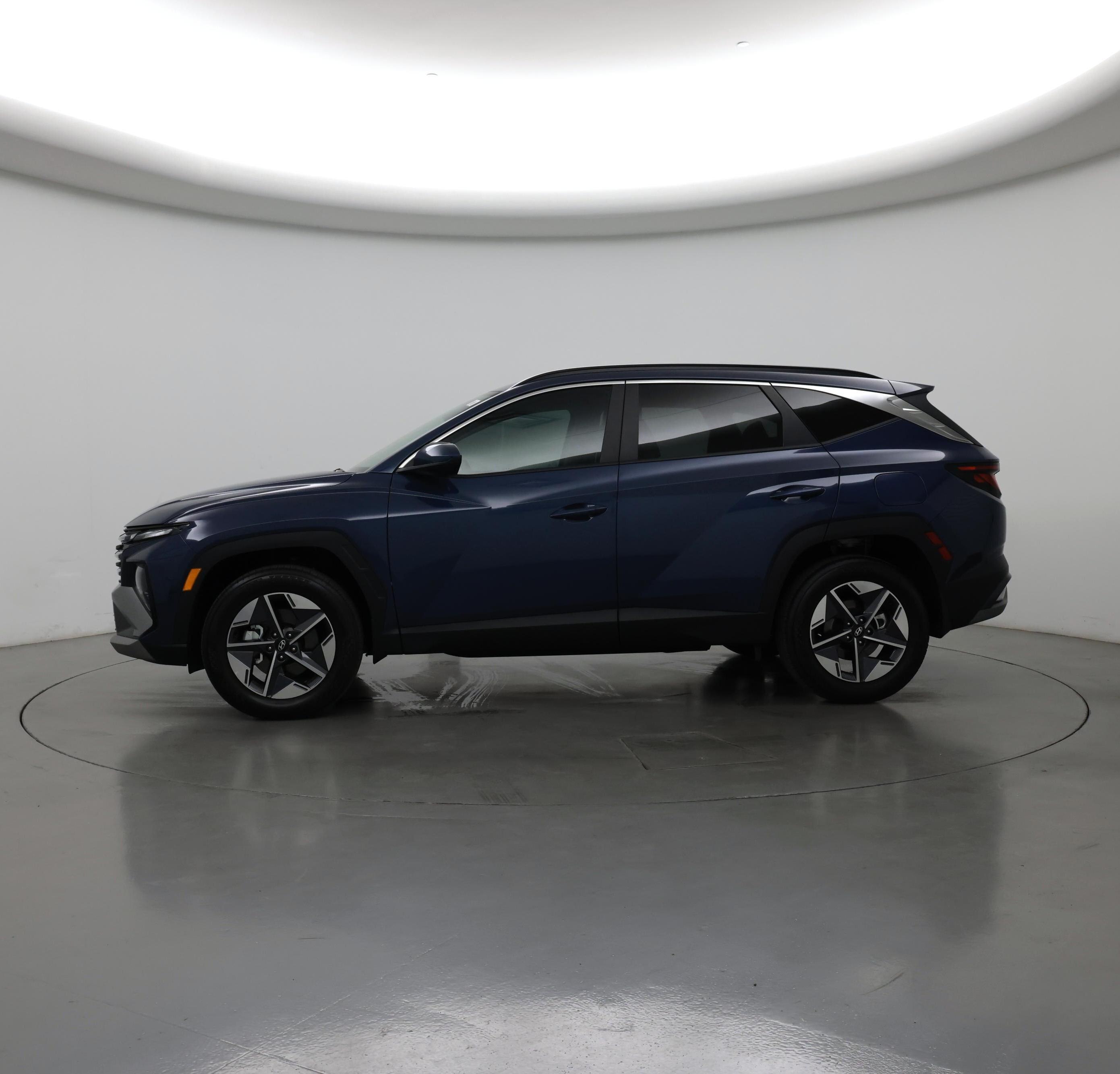 Thumbnail: 2026 Hyundai Tucson - 3