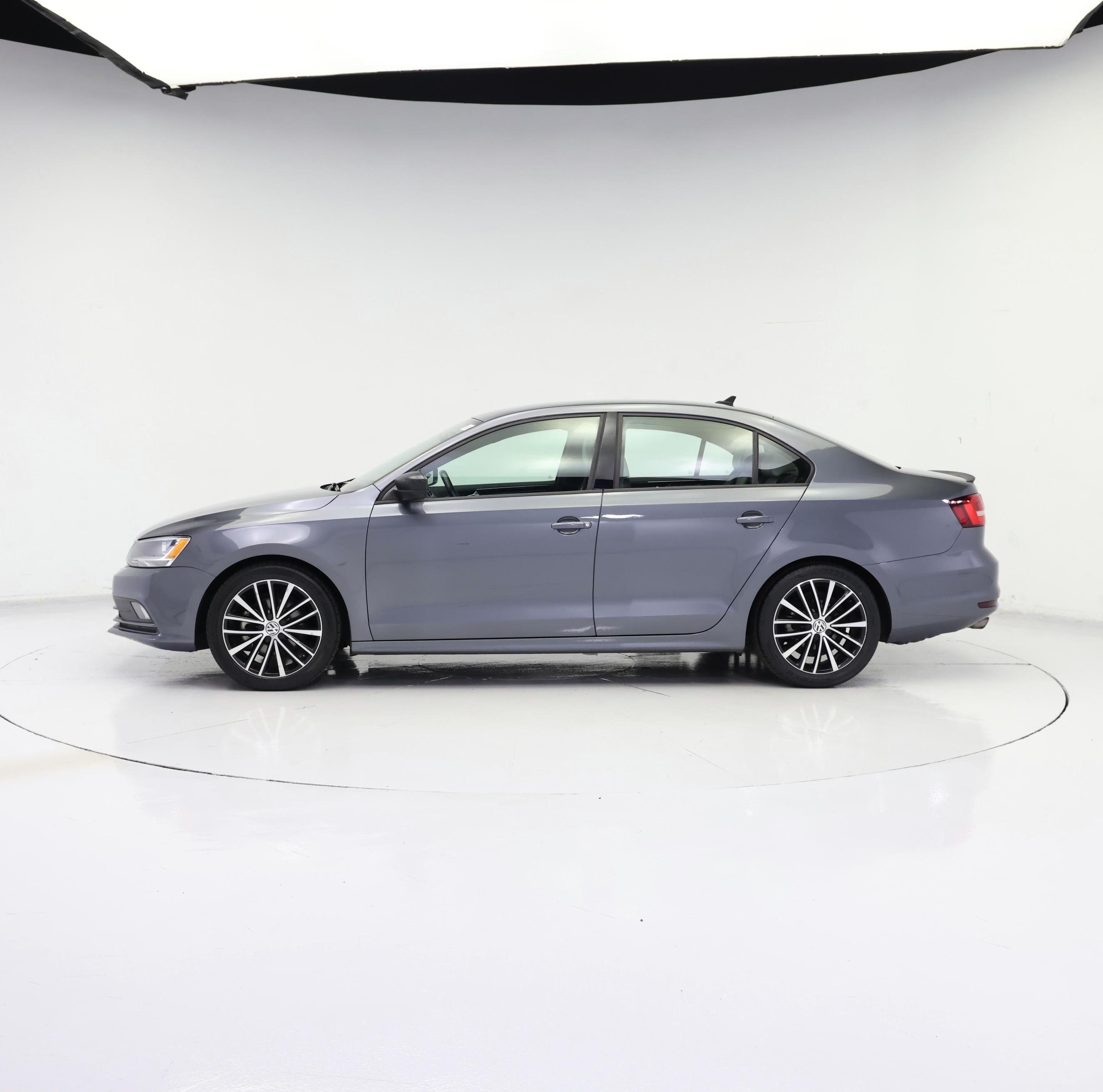 Thumbnail: 2015 Volkswagen Jetta - 3
