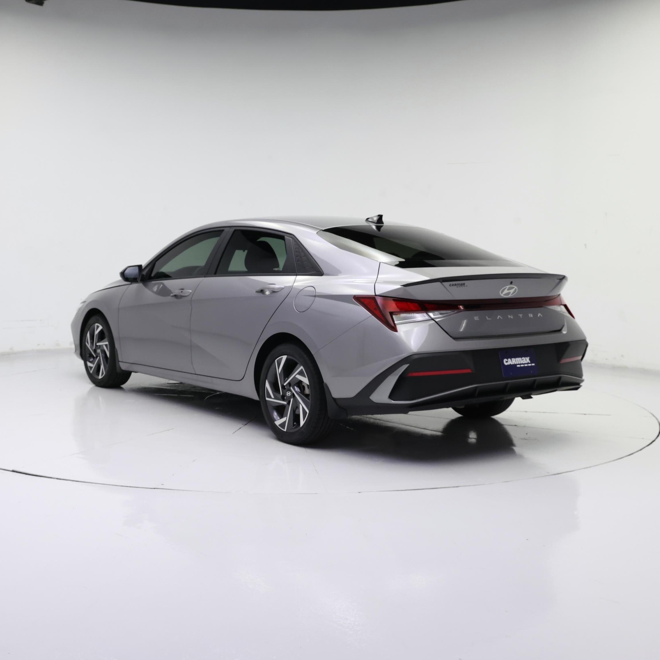 Thumbnail: 2025 Hyundai Elantra - 2