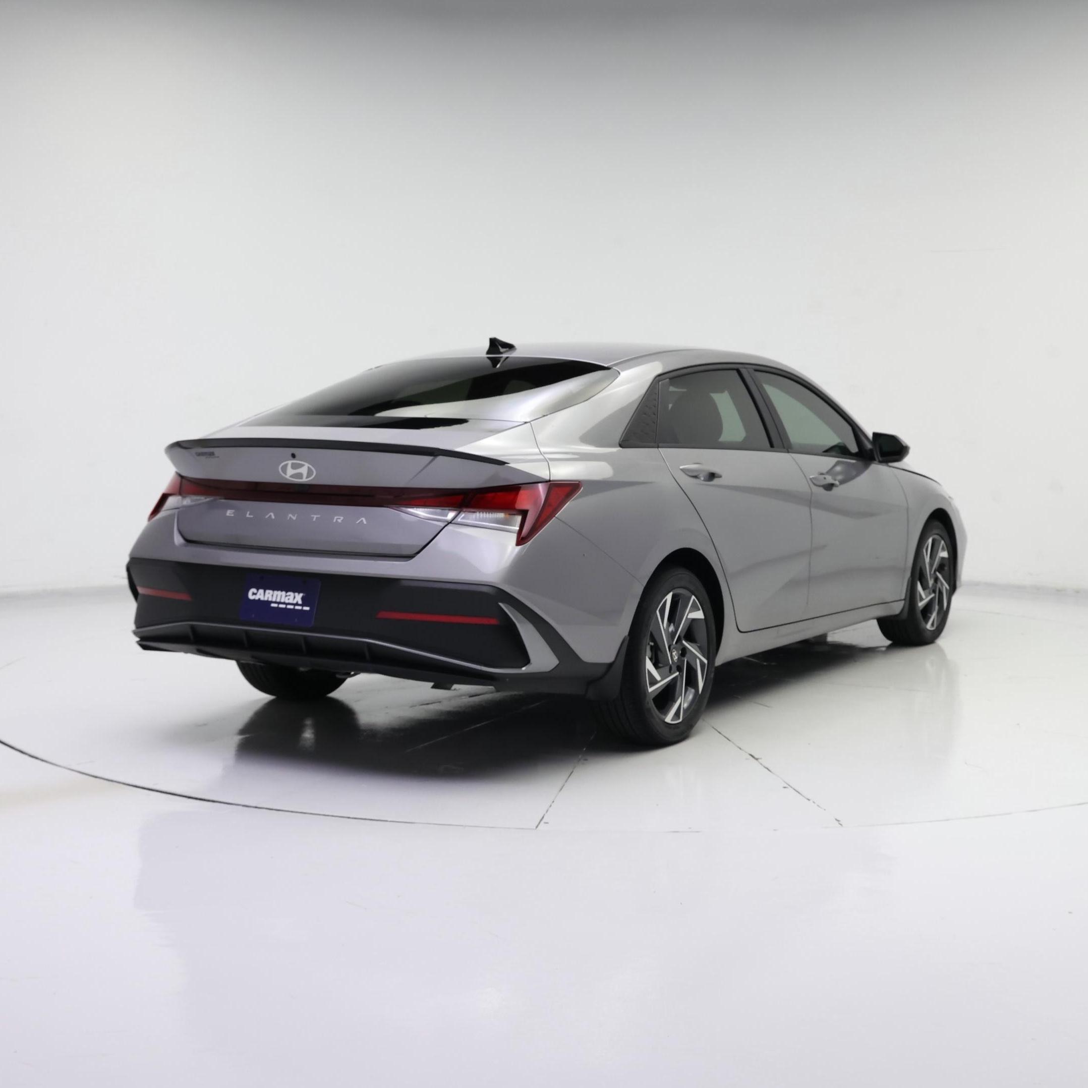 Thumbnail: 2025 Hyundai Elantra - 8