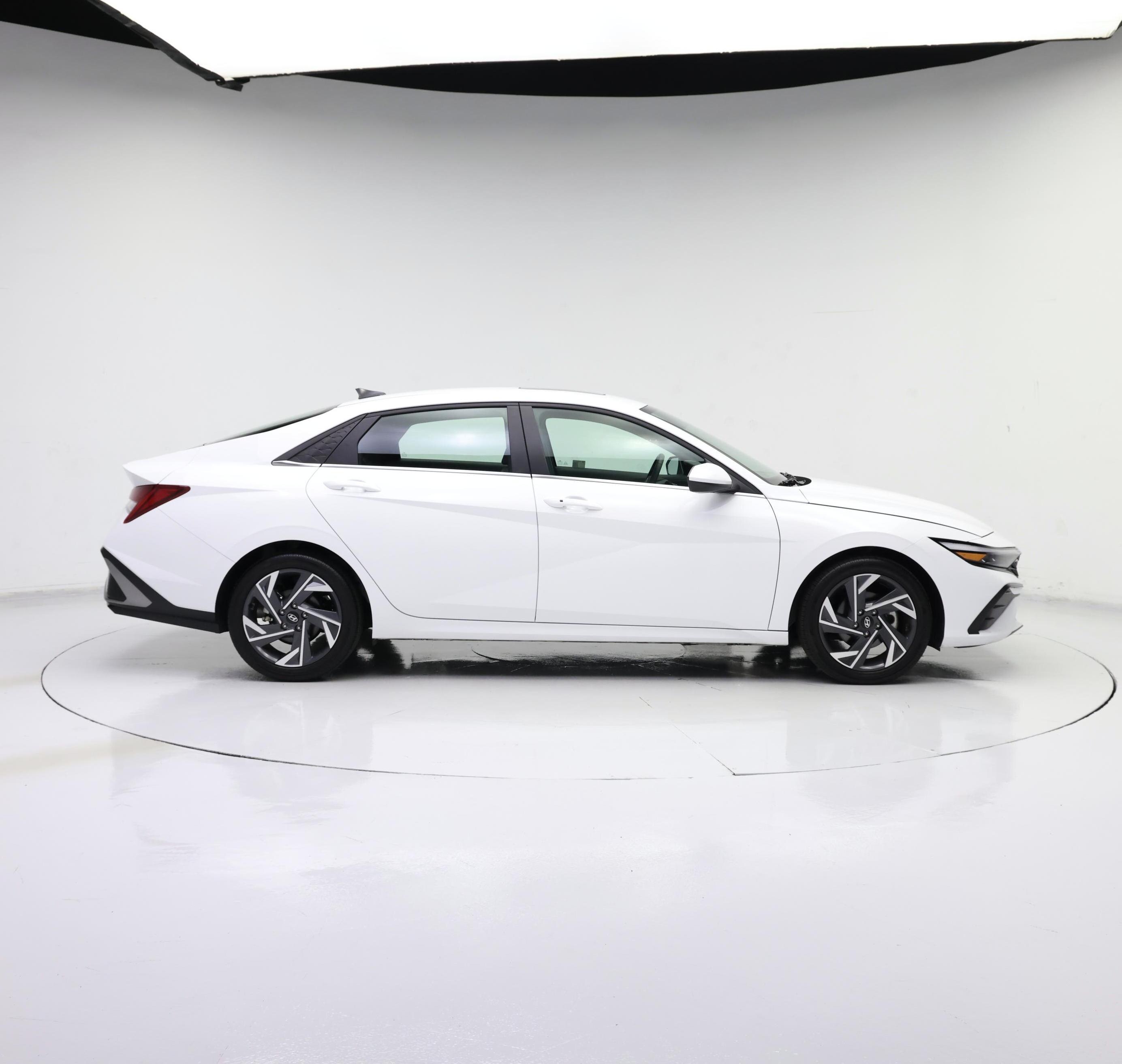 Thumbnail: 2025 Hyundai Elantra - 7