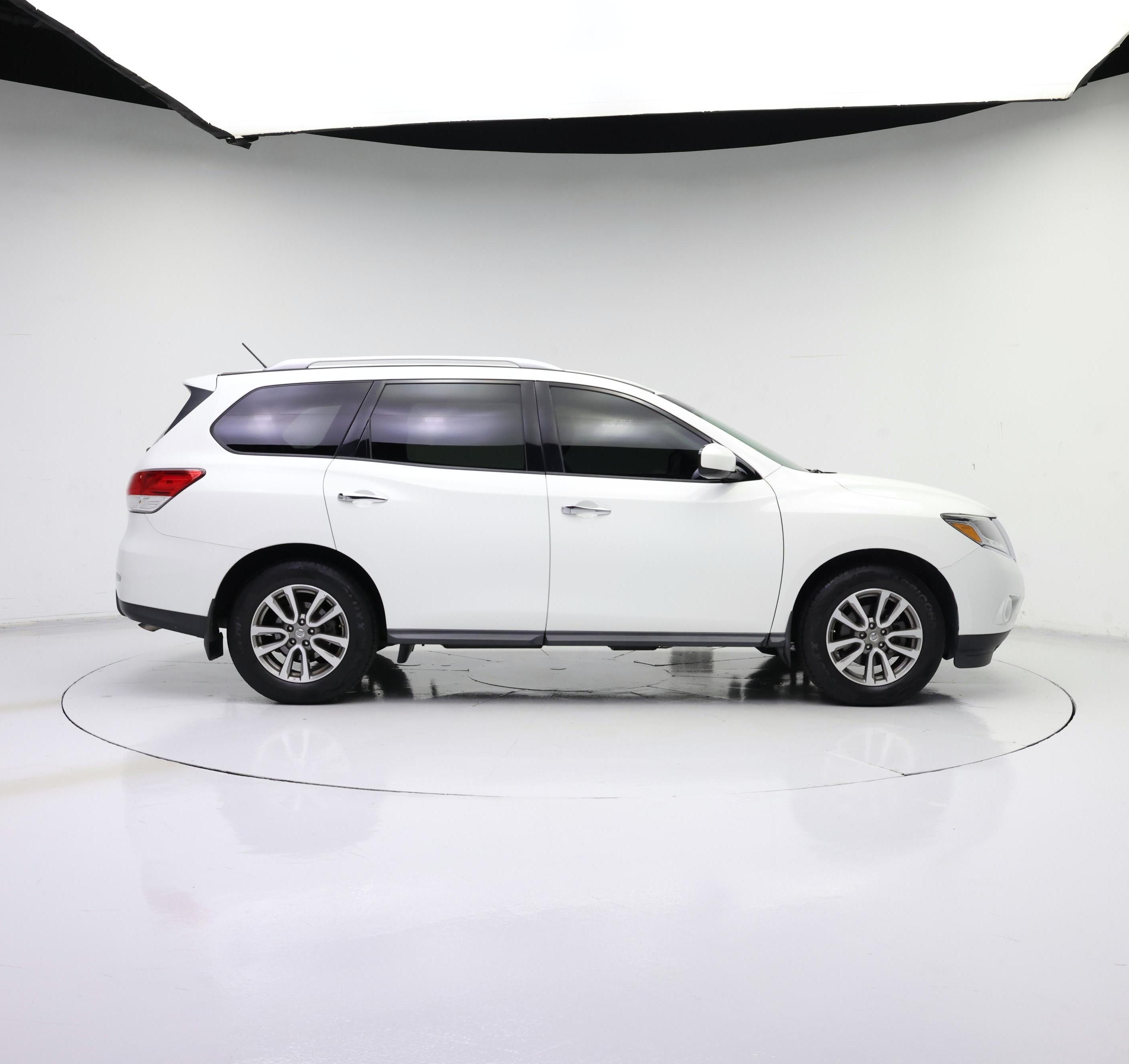 Thumbnail: 2015 Nissan Pathfinder - 7