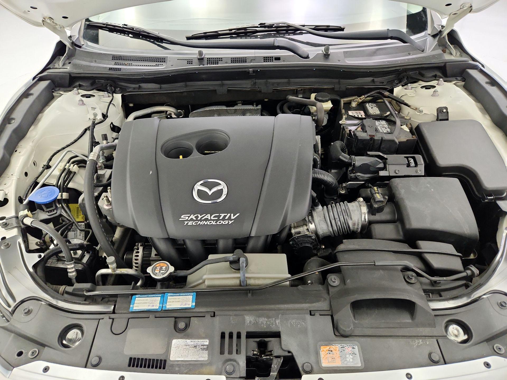 Thumbnail: 2015 Mazda Mazda3 - 20