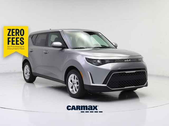 Gray 2025 Kia Soul LX FWD SUV / Crossover Front-Wheel Drive Automatic