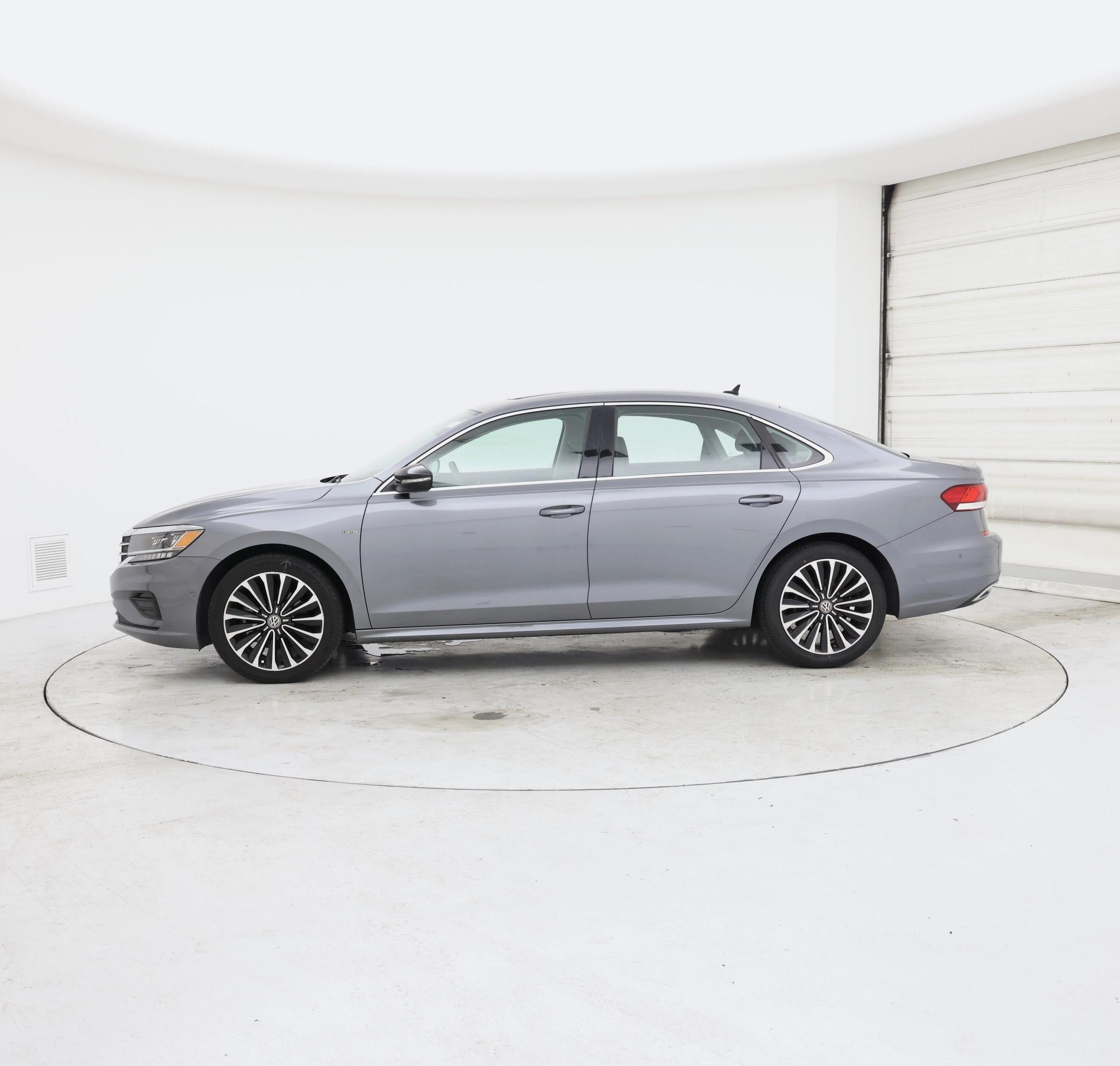 Thumbnail: 2022 Volkswagen Passat - 3